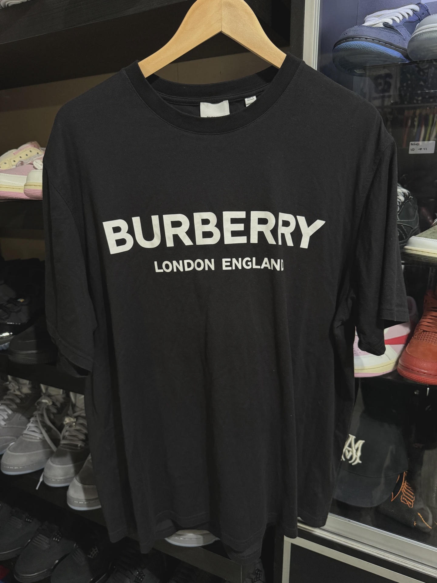 Burberry tee black size M • Pre-Owned [1461]