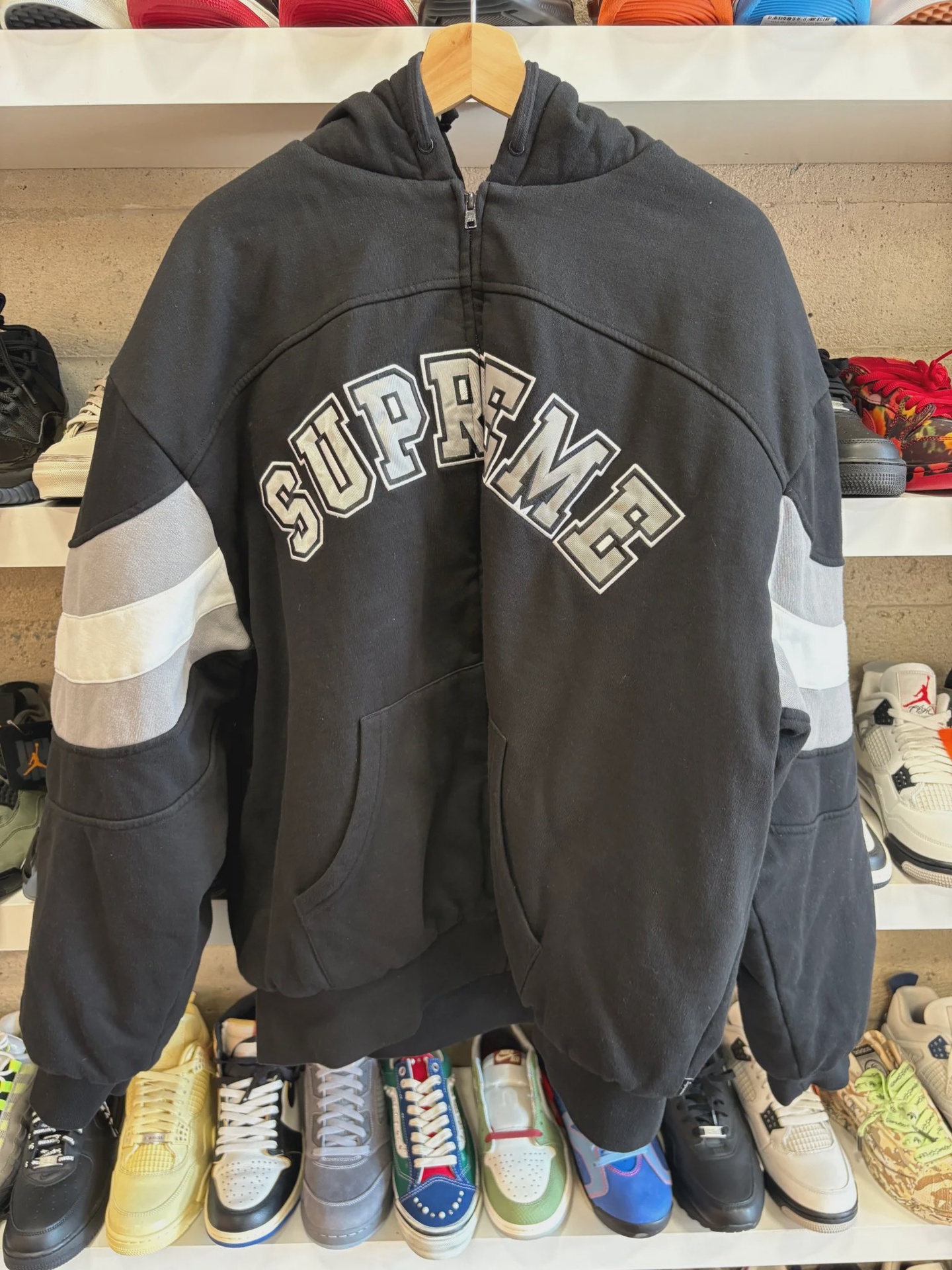 Supreme Supreme Black Grey Zip Up - Size XL