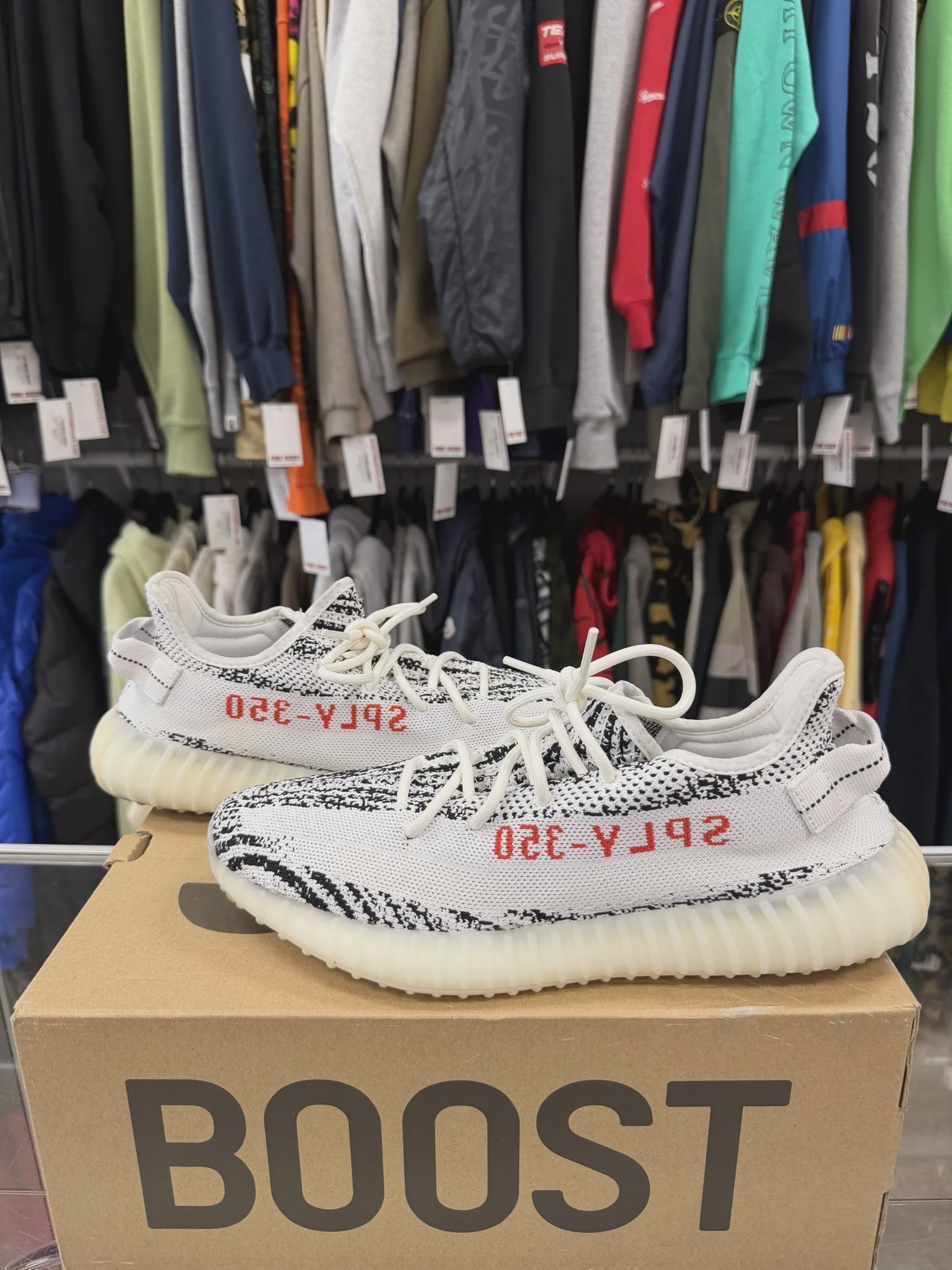 Adidas adidas Yeezy Boost 350 V2 Zebra - Size US M 11.5