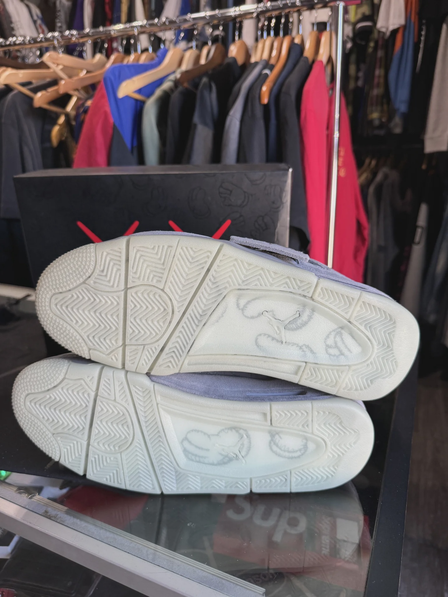 Jordan 4 Retro Kaws • Pre-Owned [1455] - photo 5