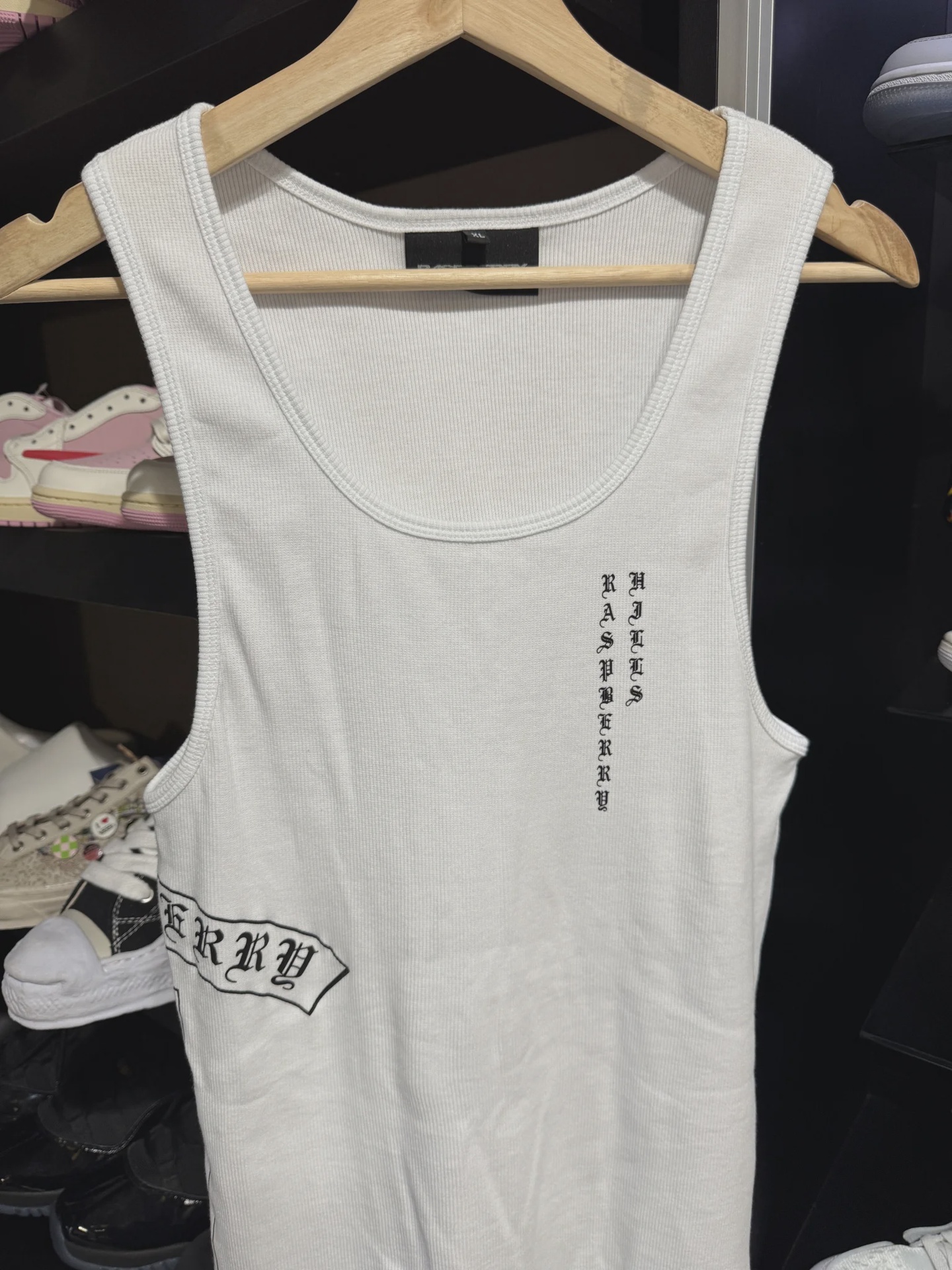 Raspberry Hills Tank Top • Pre-Owned [4346] - photo 2