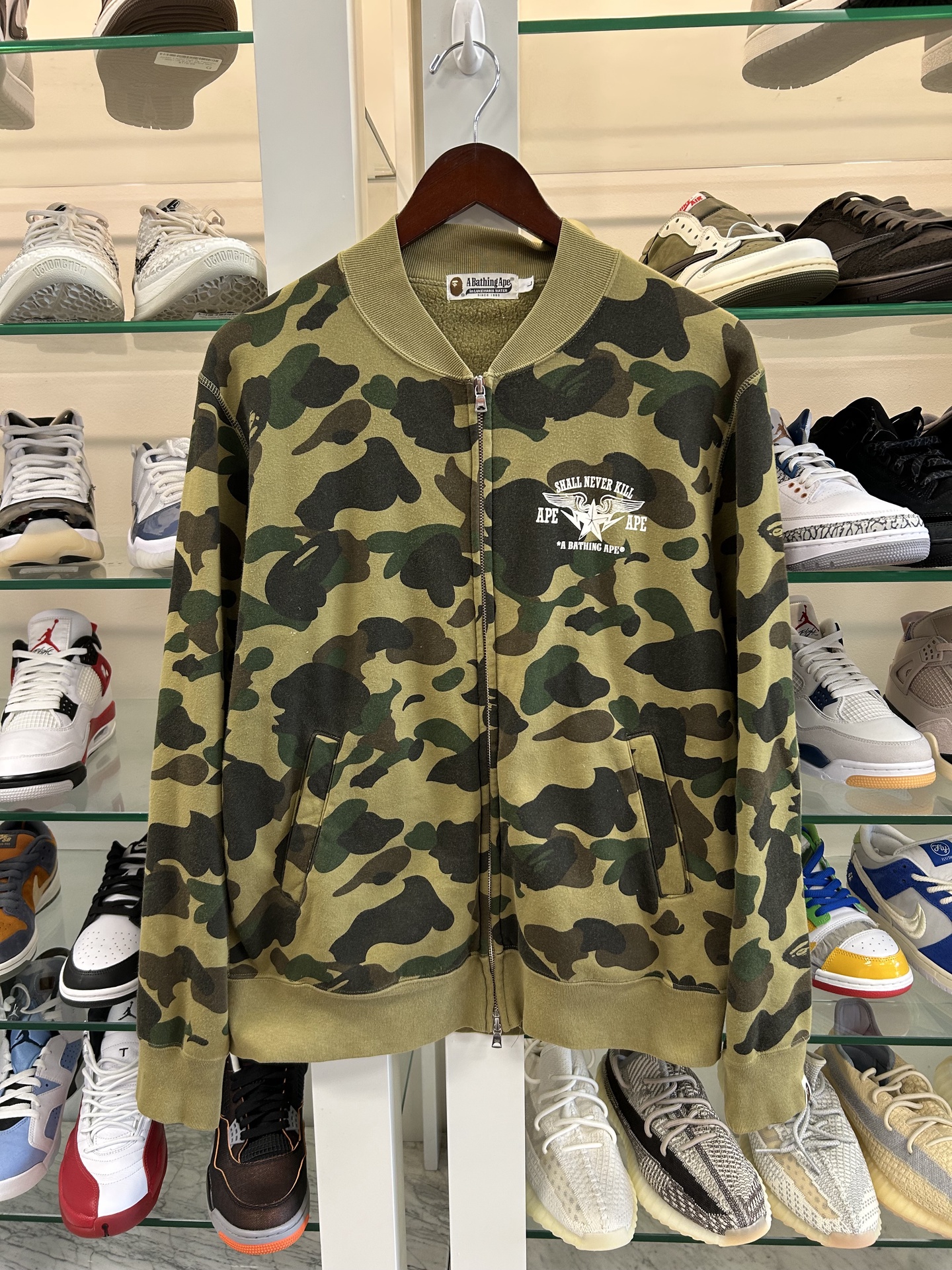 Vtg Bape Iconic ABC Camo zipper • Pre-Owned