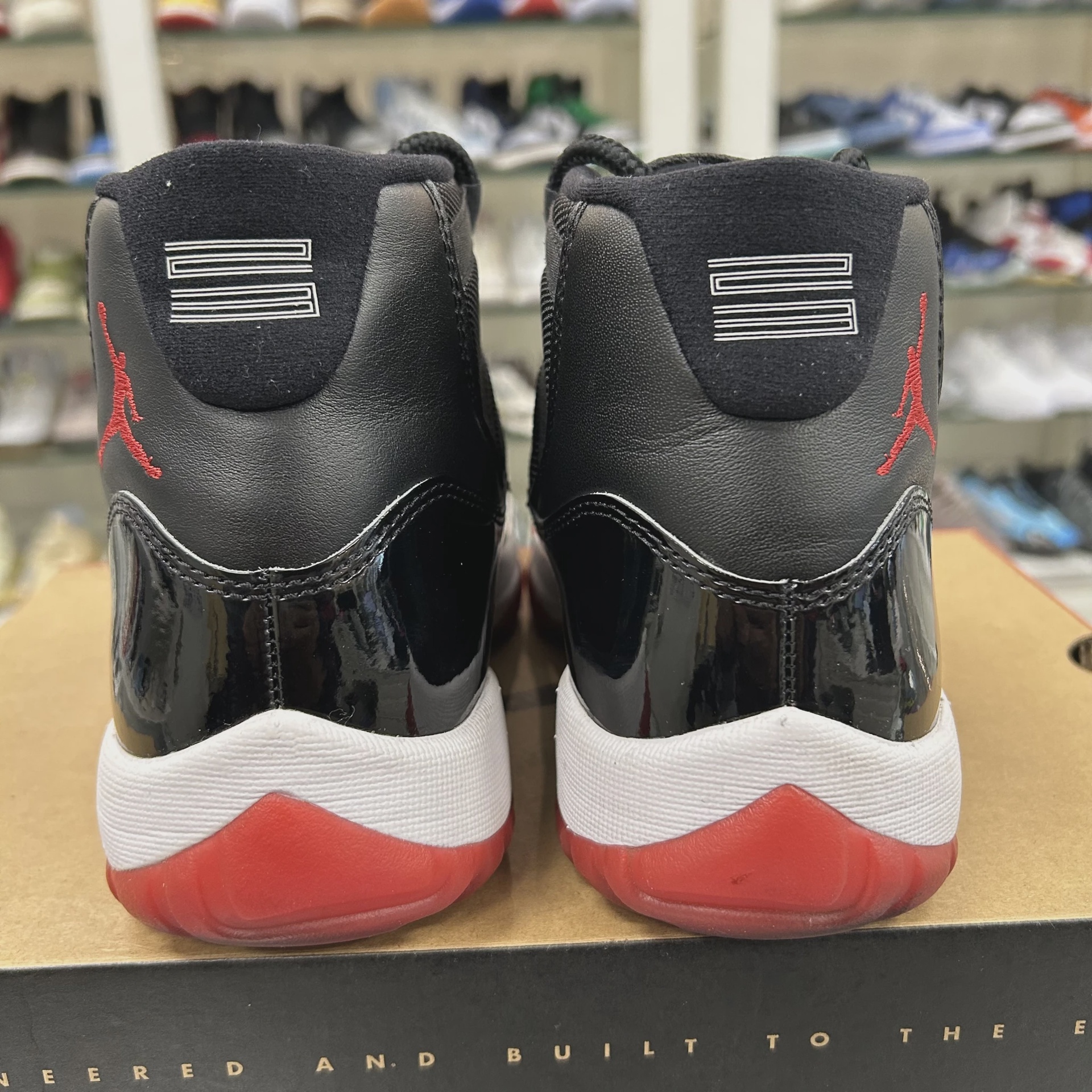 Jordan 11 Retro Playoffs Bred (2019) • Pre-Owned [4949] 7