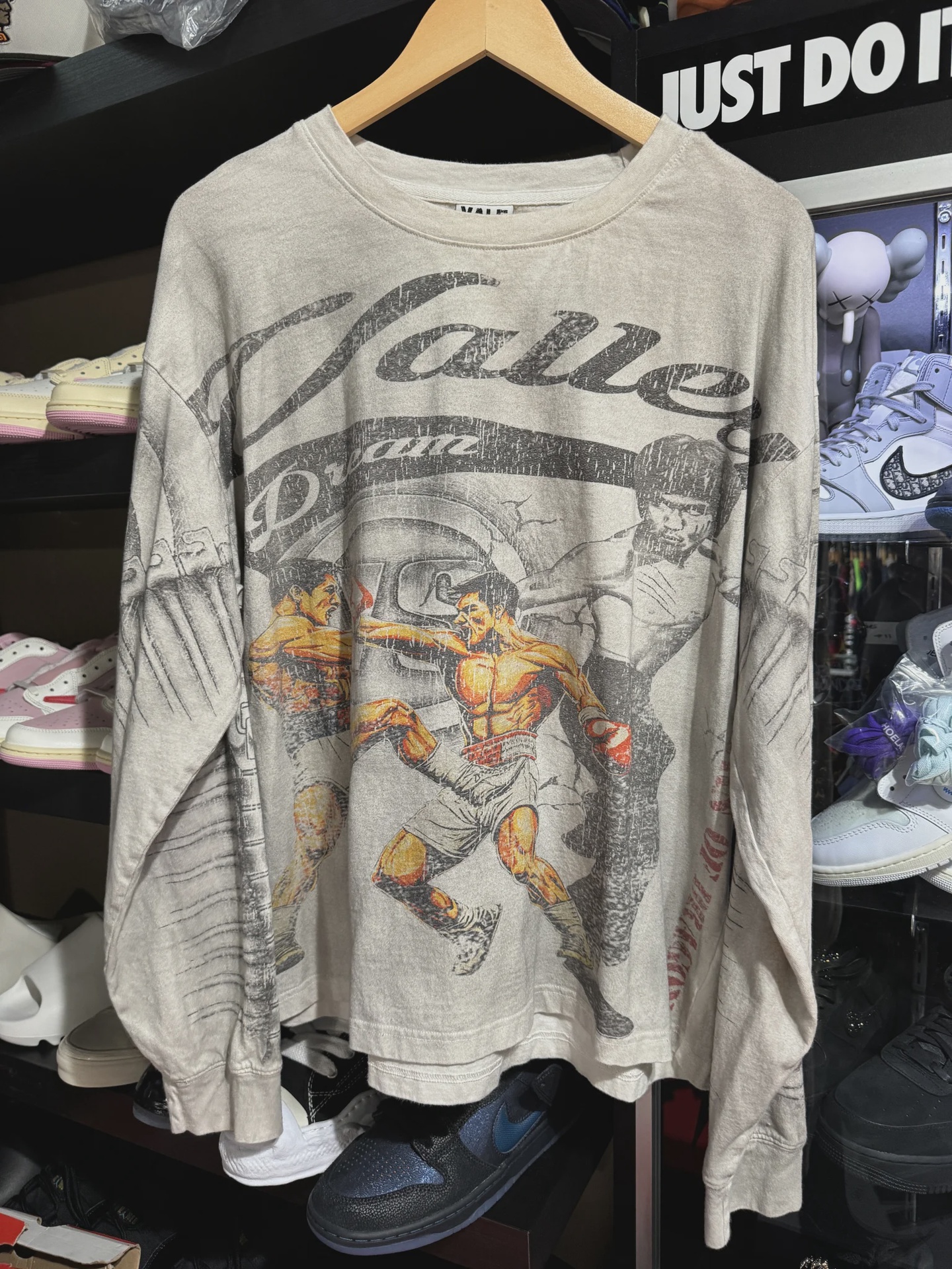Vale Forever Tee L • Pre-Owned [2731] - photo 1