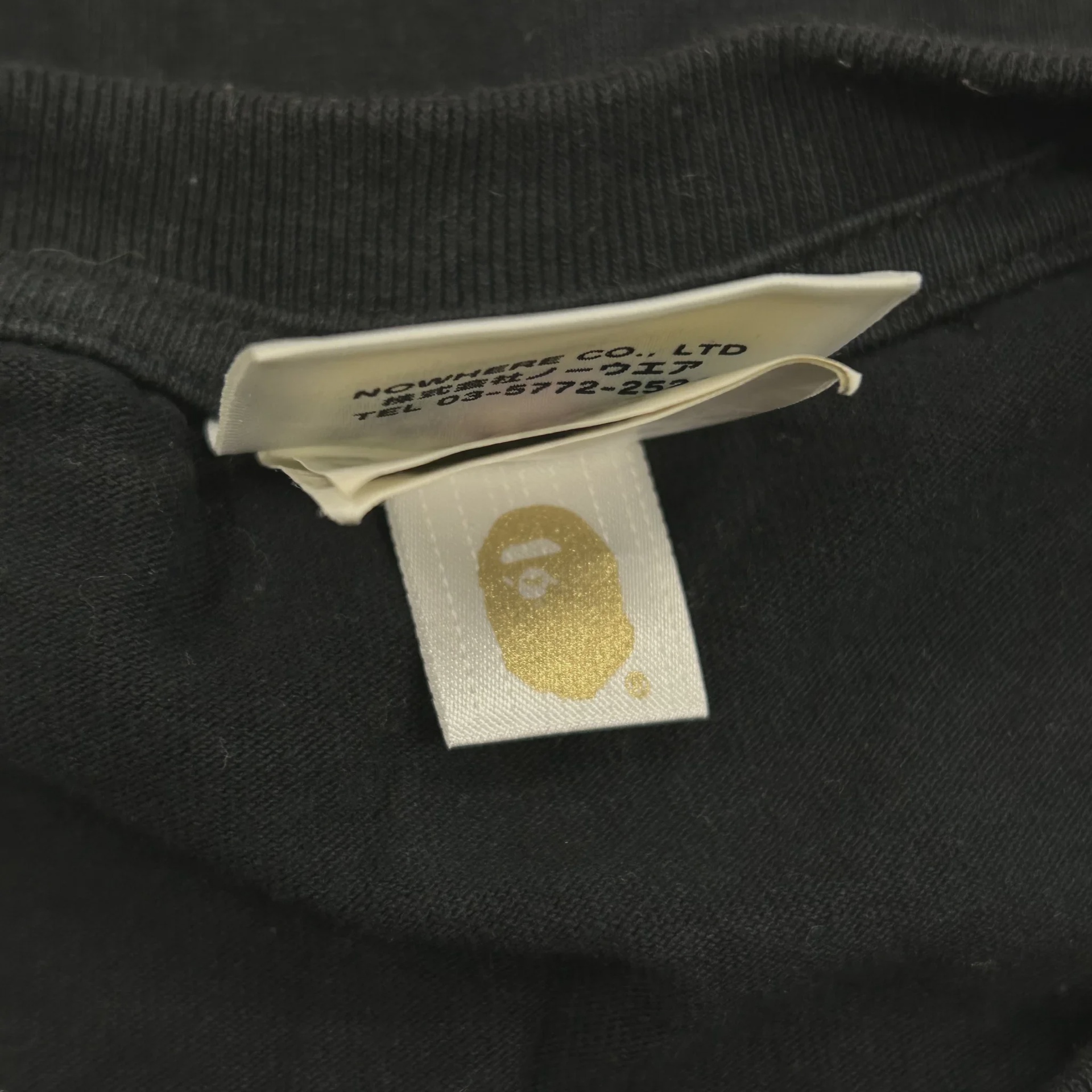 BAPE 1st Camo Shark Tee 'Black/Yellow' • Pre-Owned [5842] - photo 4