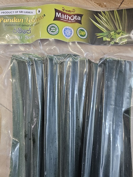 Mathota Frozen Pandan Leaves (Rampae) 150g (Only On Shop Visits)