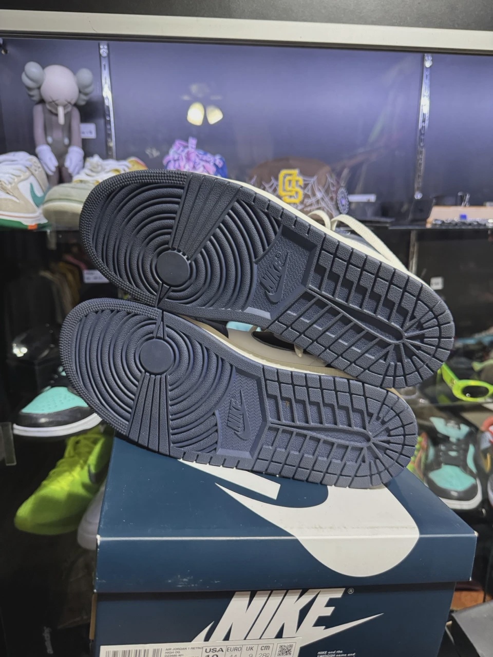 Air Jordan 1 Retro High Original Midnight Navy • Pre-Owned [7659] 2