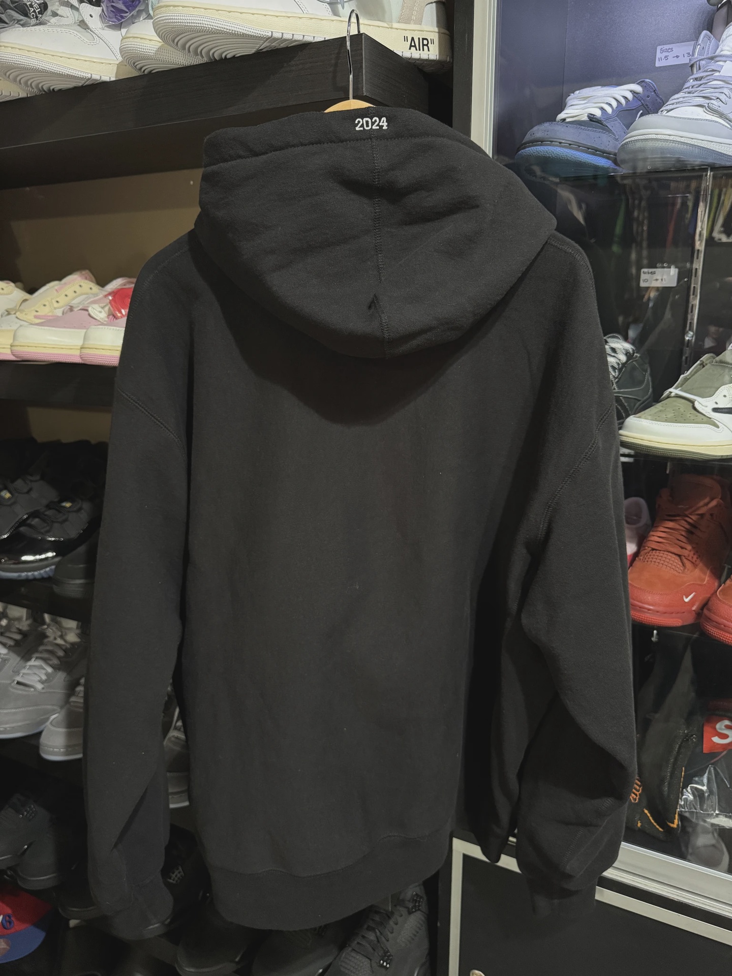 Supreme Box Logo Black • Pre-Owned [4872] 2