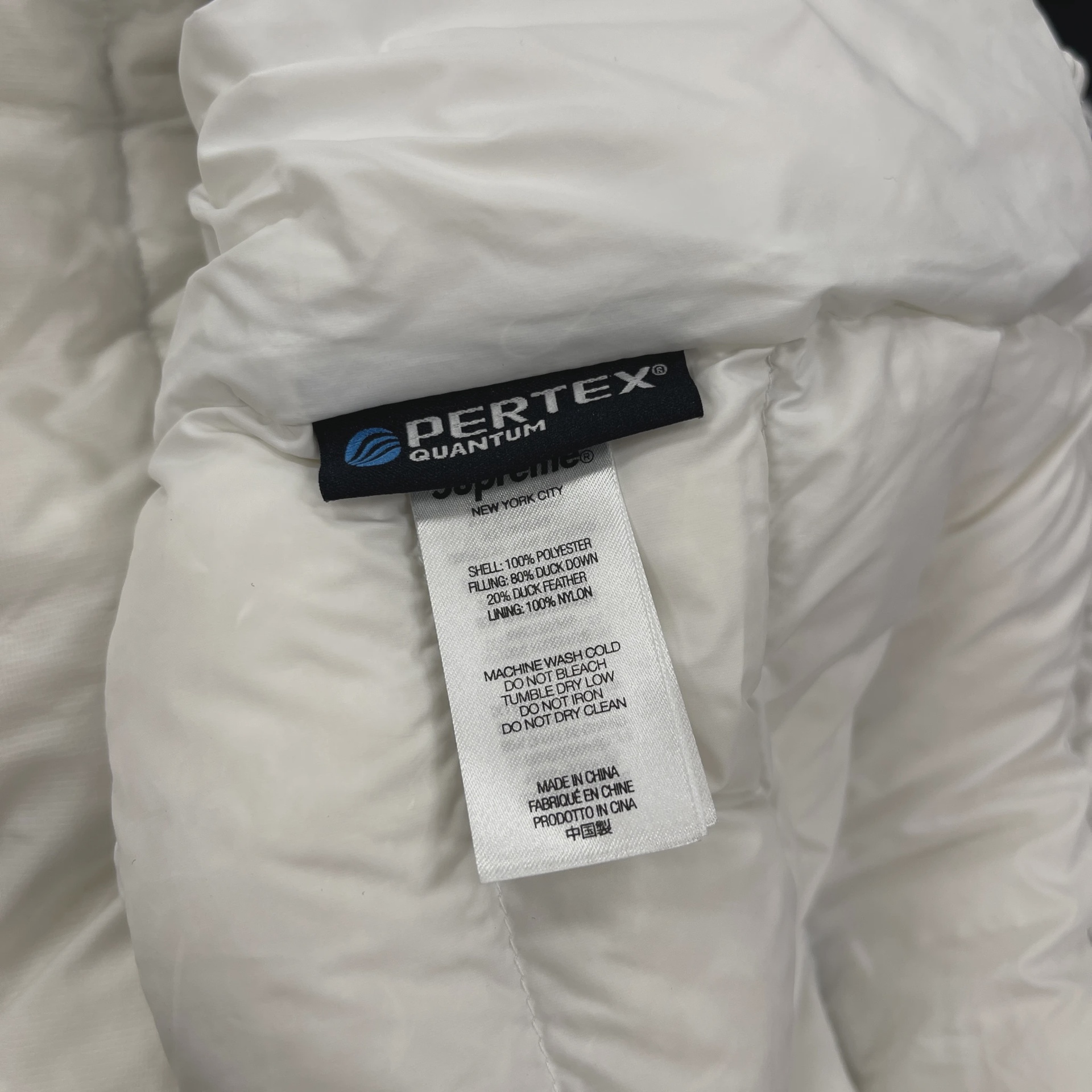 Supreme Micro Down Half Zip Hooded Pullover White • Pre-Owned [6544] 3