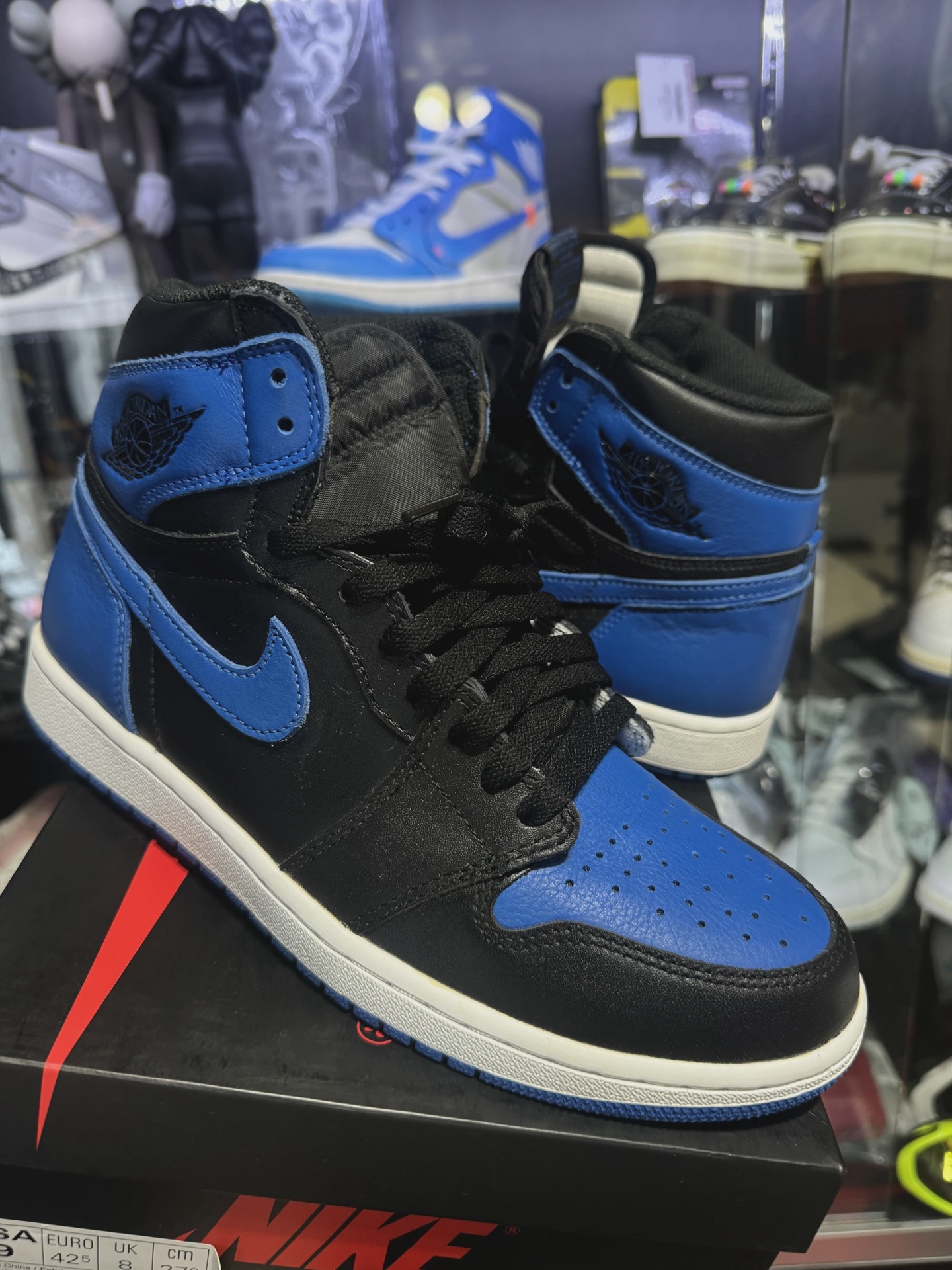 Air Jordan 1 Retro Royal Blue (2017) • Pre-Owned [7304]