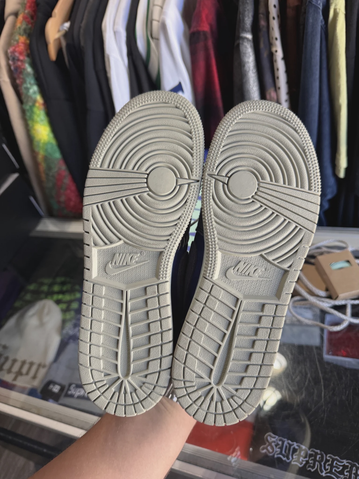 Air Jordan 1 Retro Low Original Zion Williamson Voodoo Alternate (Grade School) • Pre-Owned [8890] - photo 4