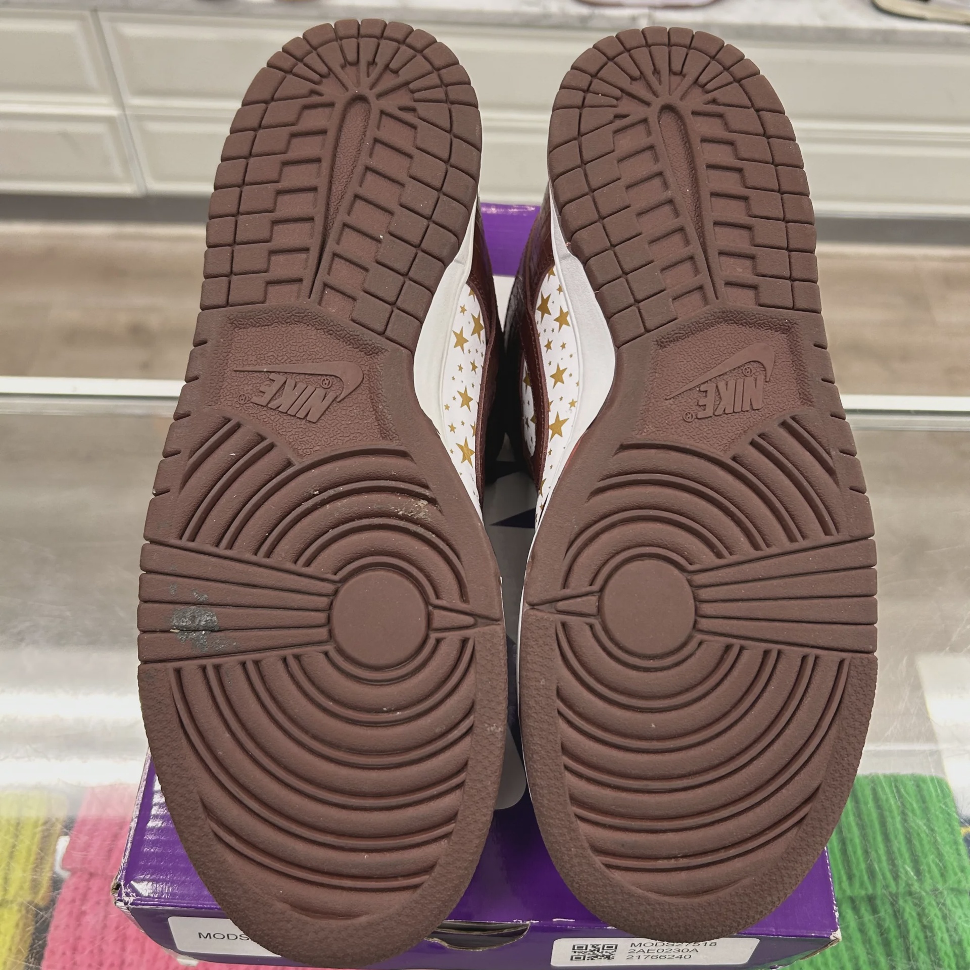 Nike SB Dunk Low Supreme Stars Barkroot Brown (2021) • Pre-Owned [7845] - photo 4