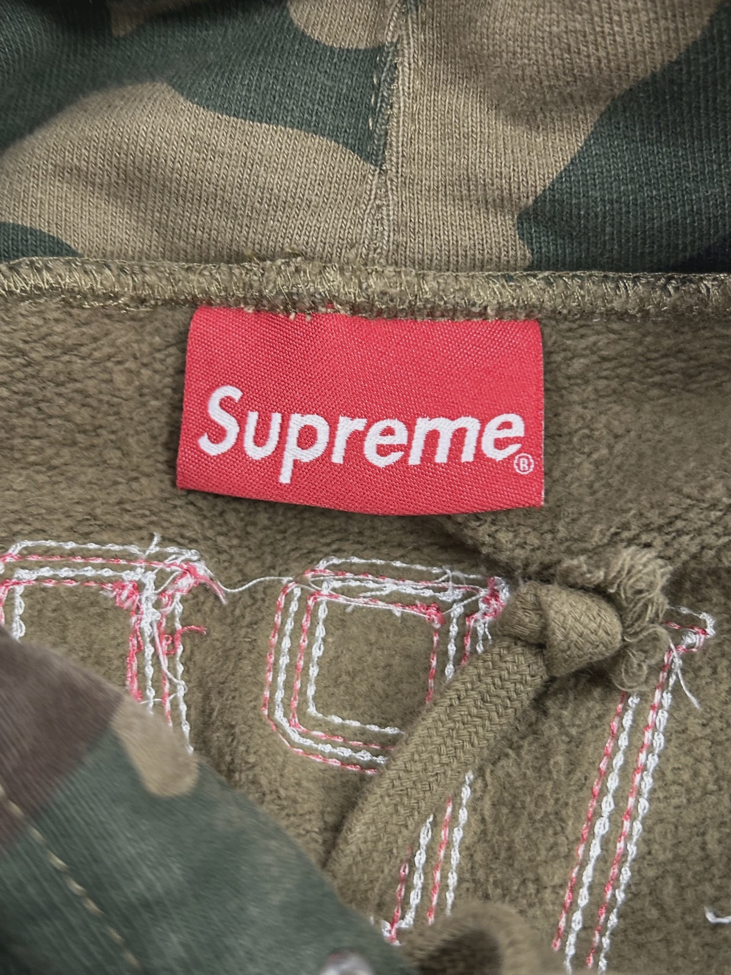 FW21 Supreme Multi Logo Hoodie Camo • Pre-Owned [6237] 3