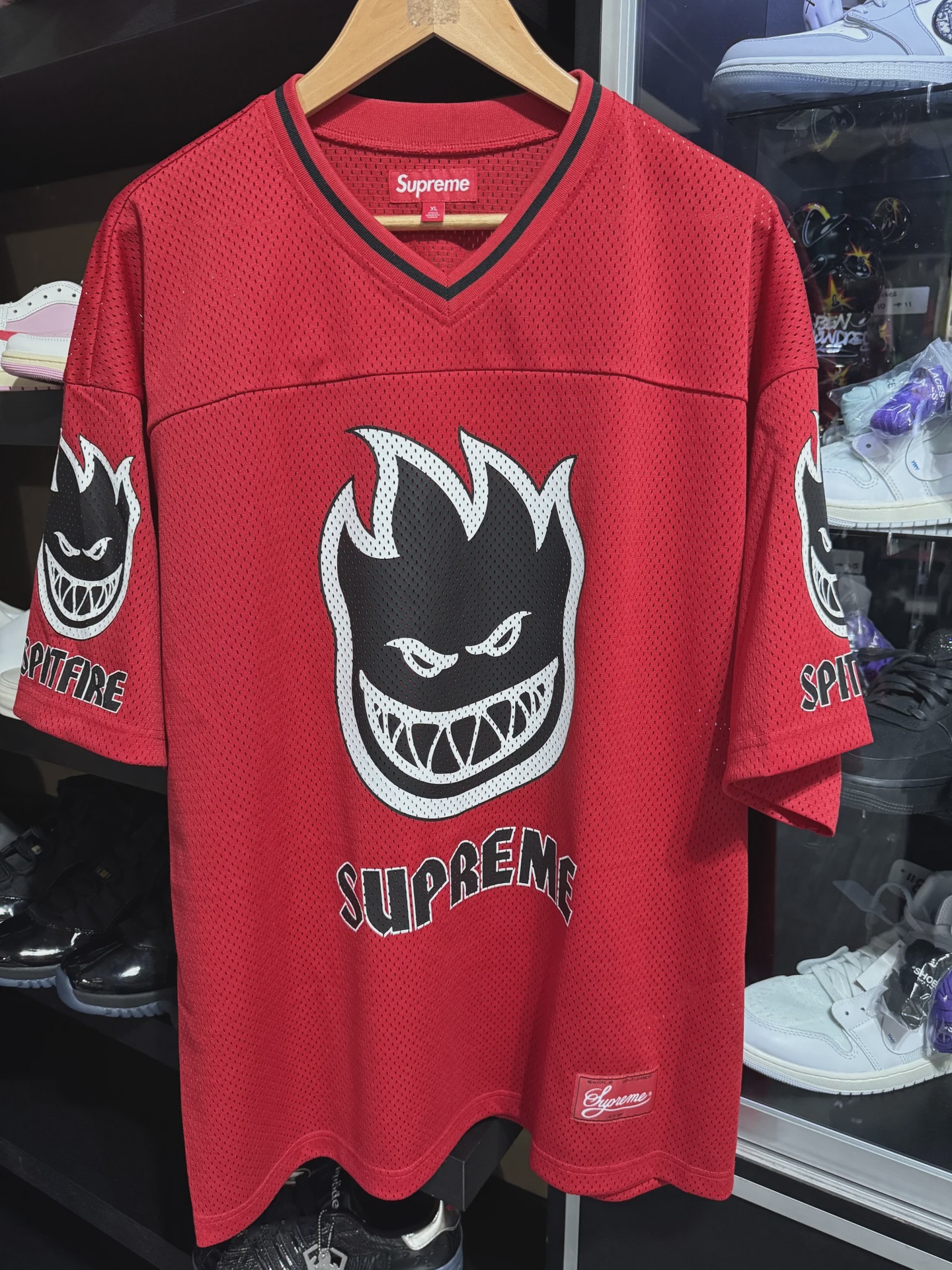 Supreme  Red Spitfire Jersey • Pre-Owned [7190] - photo 1