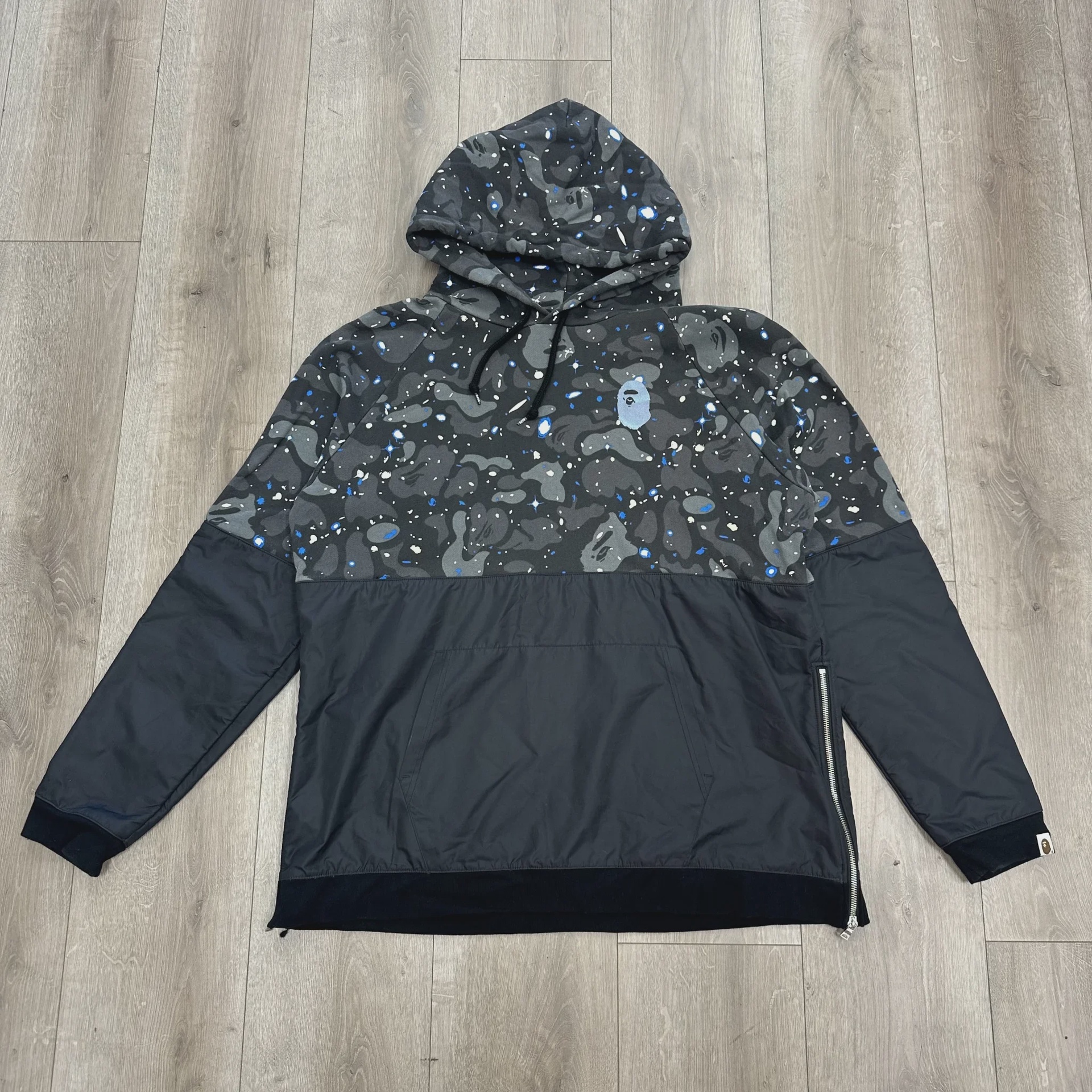 A Bathing Ape Space Camo Pullover Hoodie • Pre-Owned [0794] - photo 1