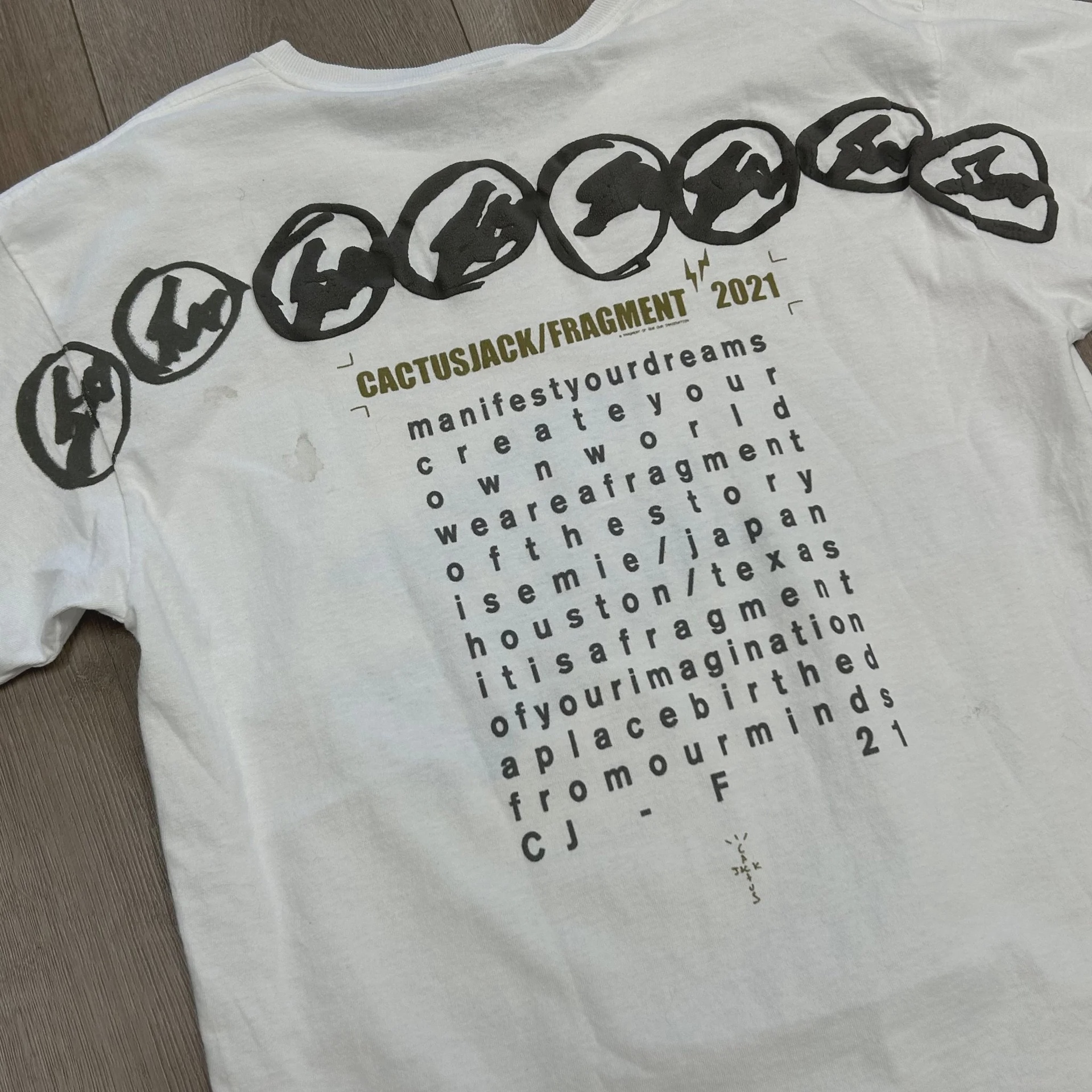 Travis Scott x Fragment Manifest T-Shirt 'Cream • Pre-Owned [7511] - photo 3