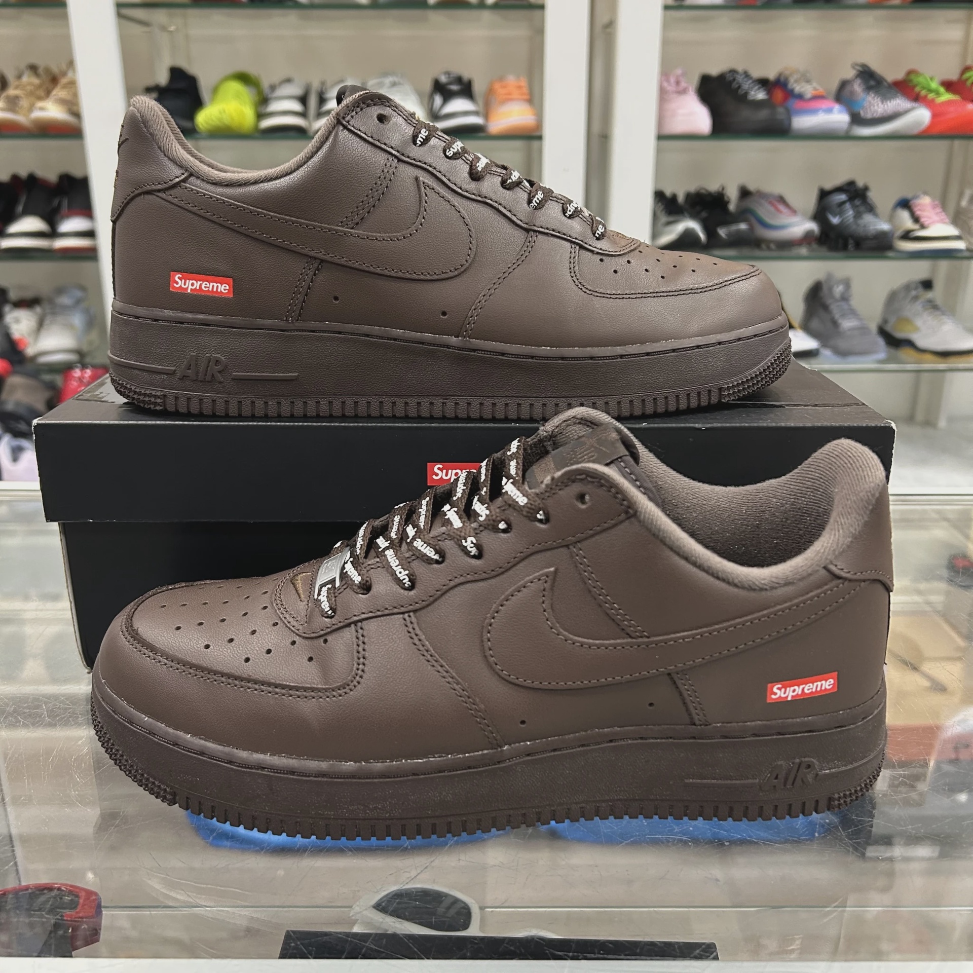 Nike Air Force 1 Low Supreme Baroque Brown • Pre-Owned [2005]