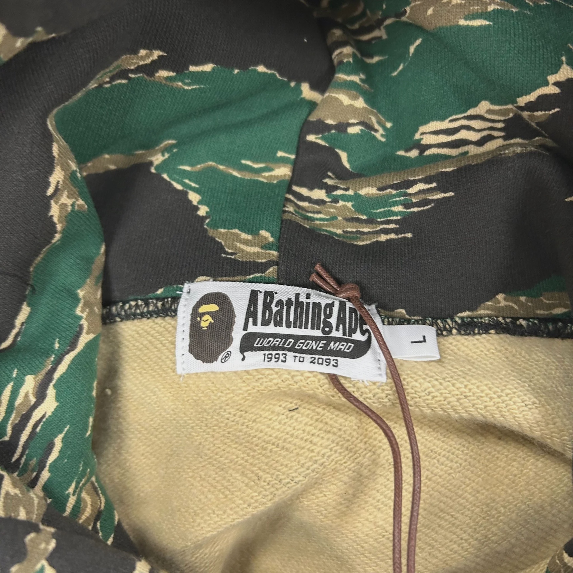 BAPE Tiger Camo College Pullover Hoodie 'Green' • Brand New [0460] - photo 3