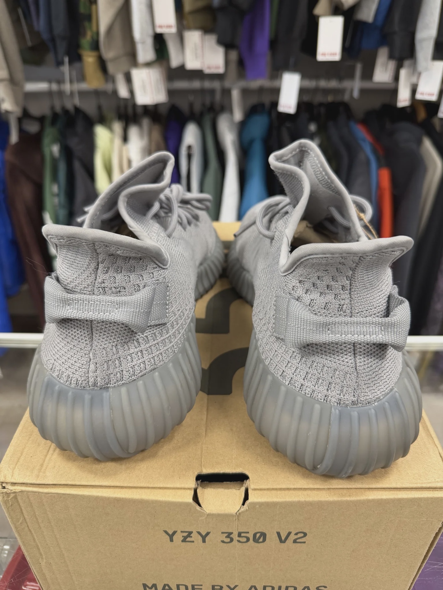 adidas Yeezy Boost 350 V2 Steel Grey • Pre-Owned [6928] - photo 5