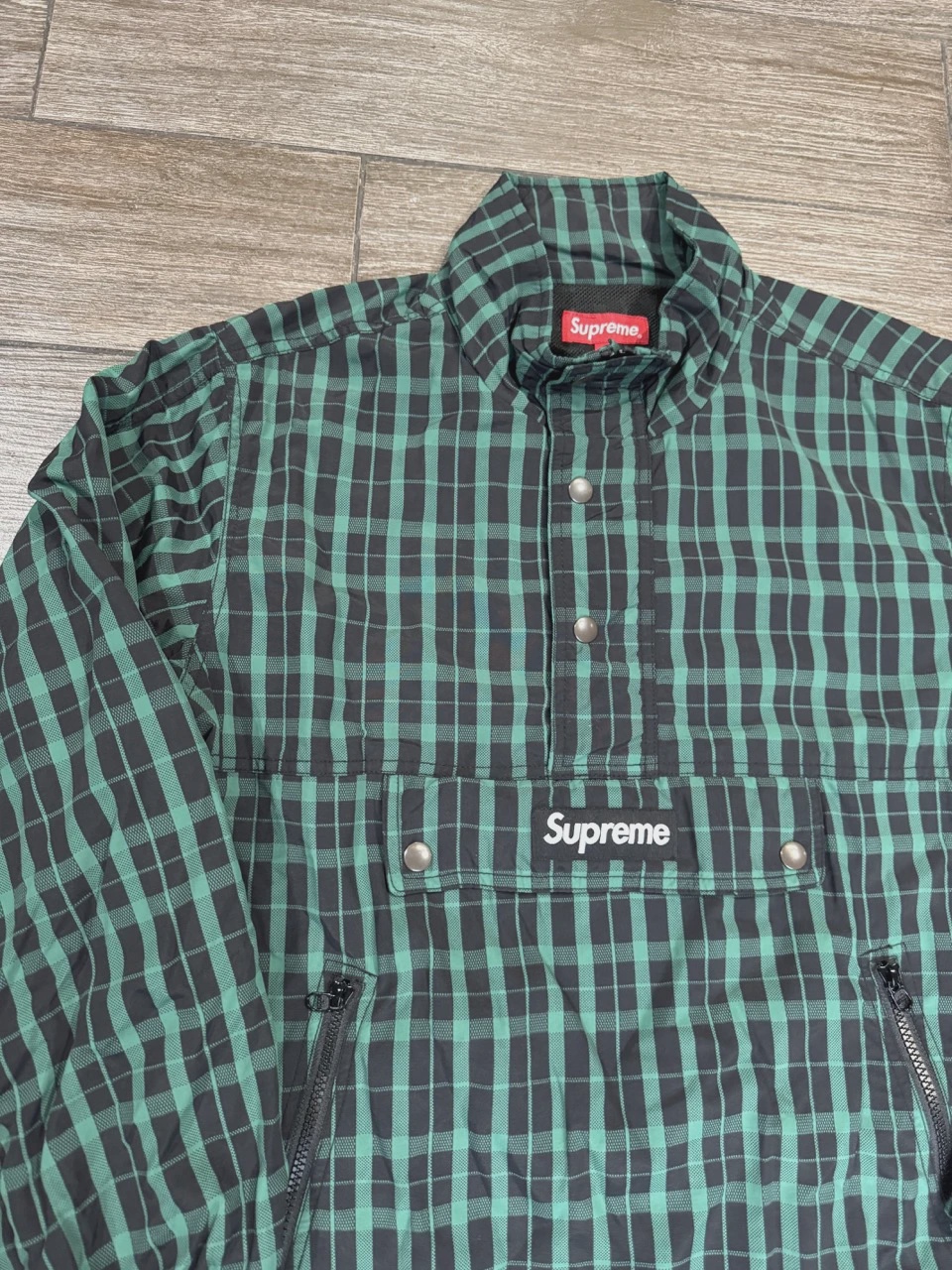 Supreme Windbreaker Plaid Green size Small • Pre-Owned [8870] 2