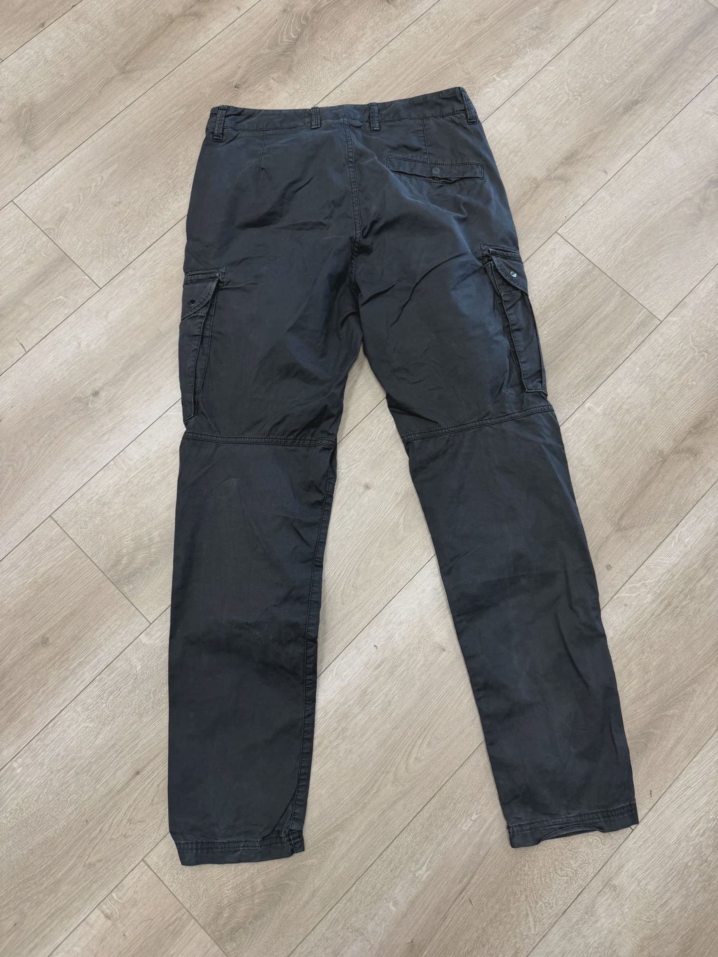 Stone Island Garment-Dyed Slim-Fit Cargo Pants • Pre-Owned [9107] - photo 3