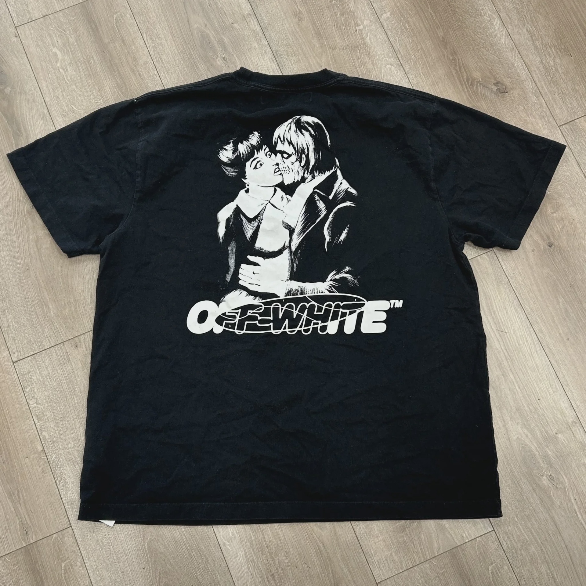 Off-White "Kiss 21" Short-Sleeve Graphic T-Shirt • Pre-Owned [2167] - photo 3