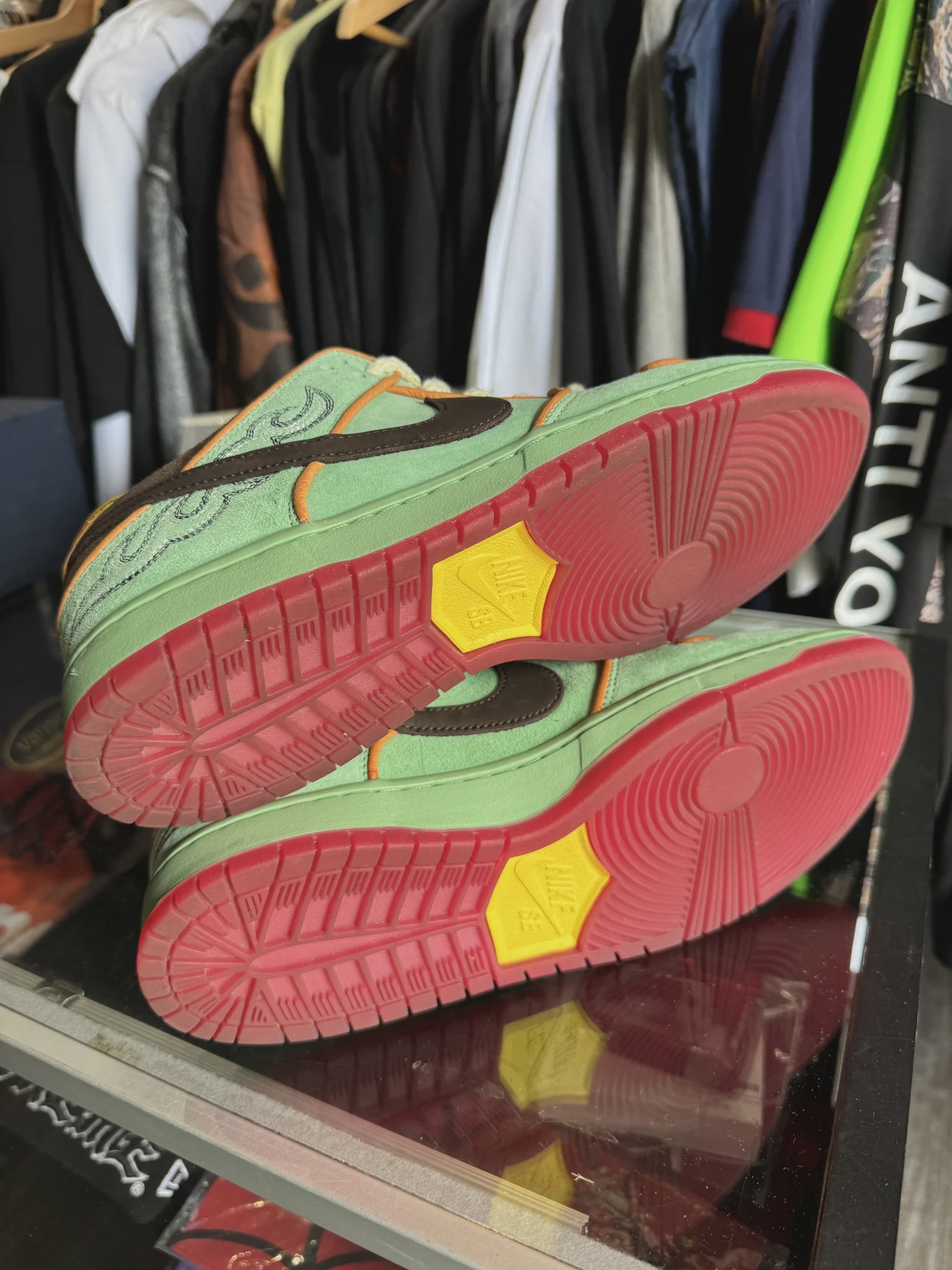 Nike SB Dunk Low Rodeo Tourmaline • Pre-Owned [3132] - photo 3