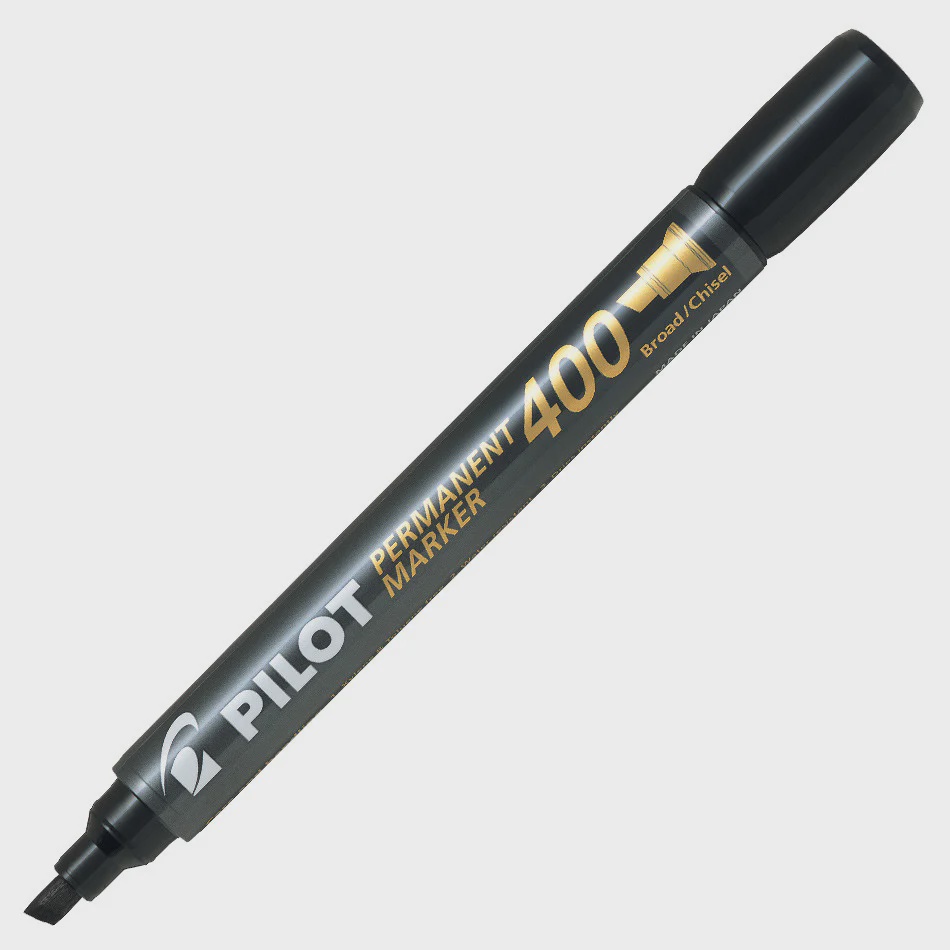 Pilot Permanent Marker Chisel SCA-400
