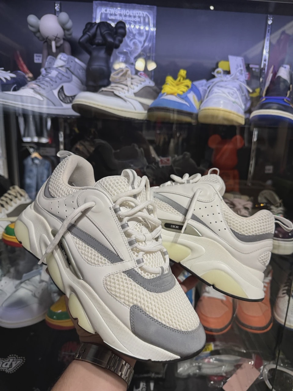 Dior White B22 No Box • Pre-Owned [0410] 2