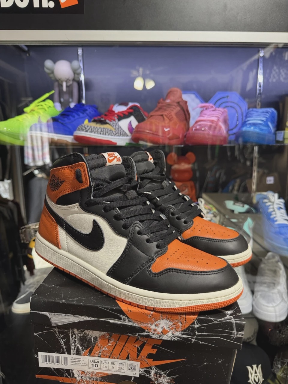 Air Jordan 1 Retro Shattered Backboard • Pre-Owned [6213] 2