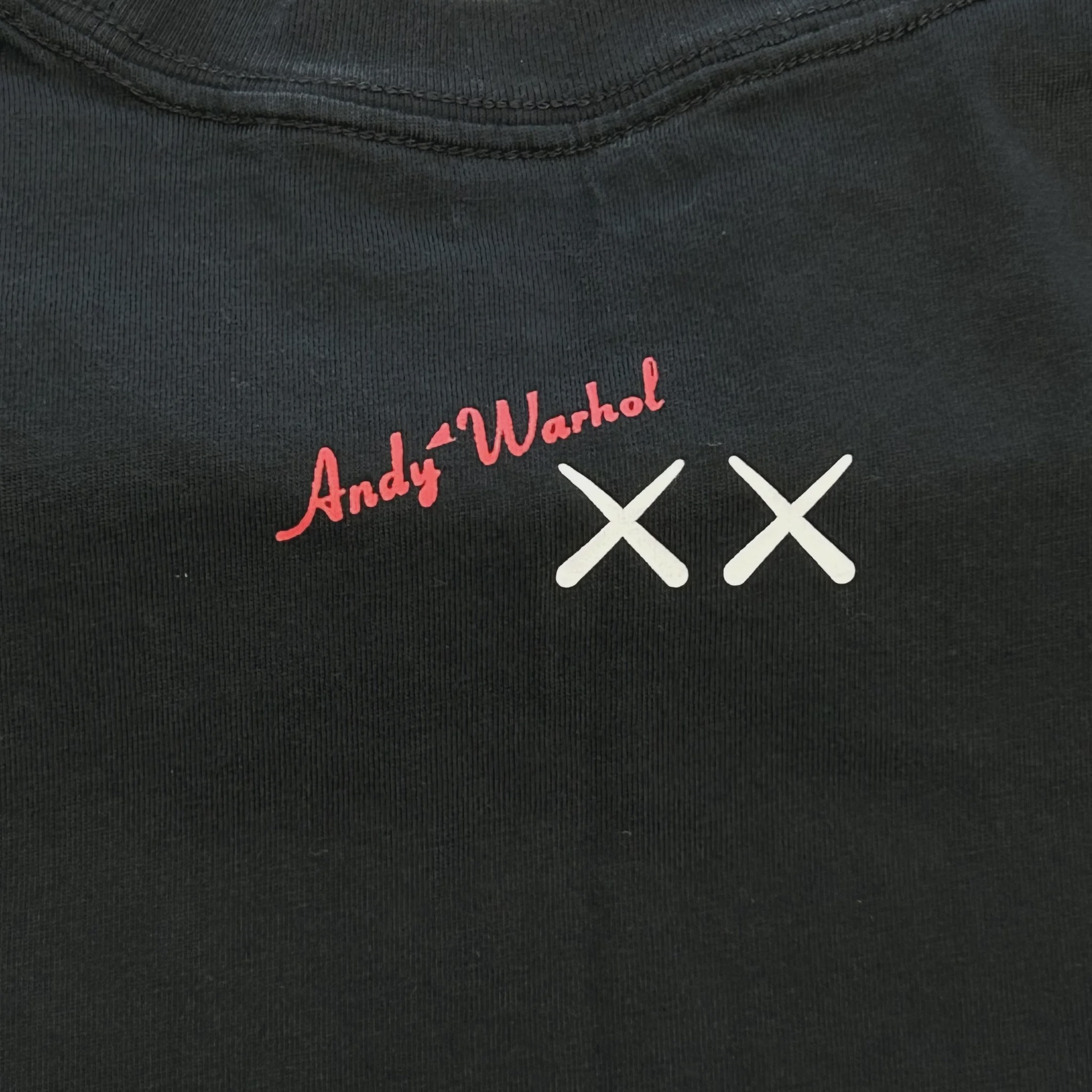 KAWS x Uniqlo Warhol UT Graphic 476351 T-shirt Black • Pre-Owned [9121] - photo 5