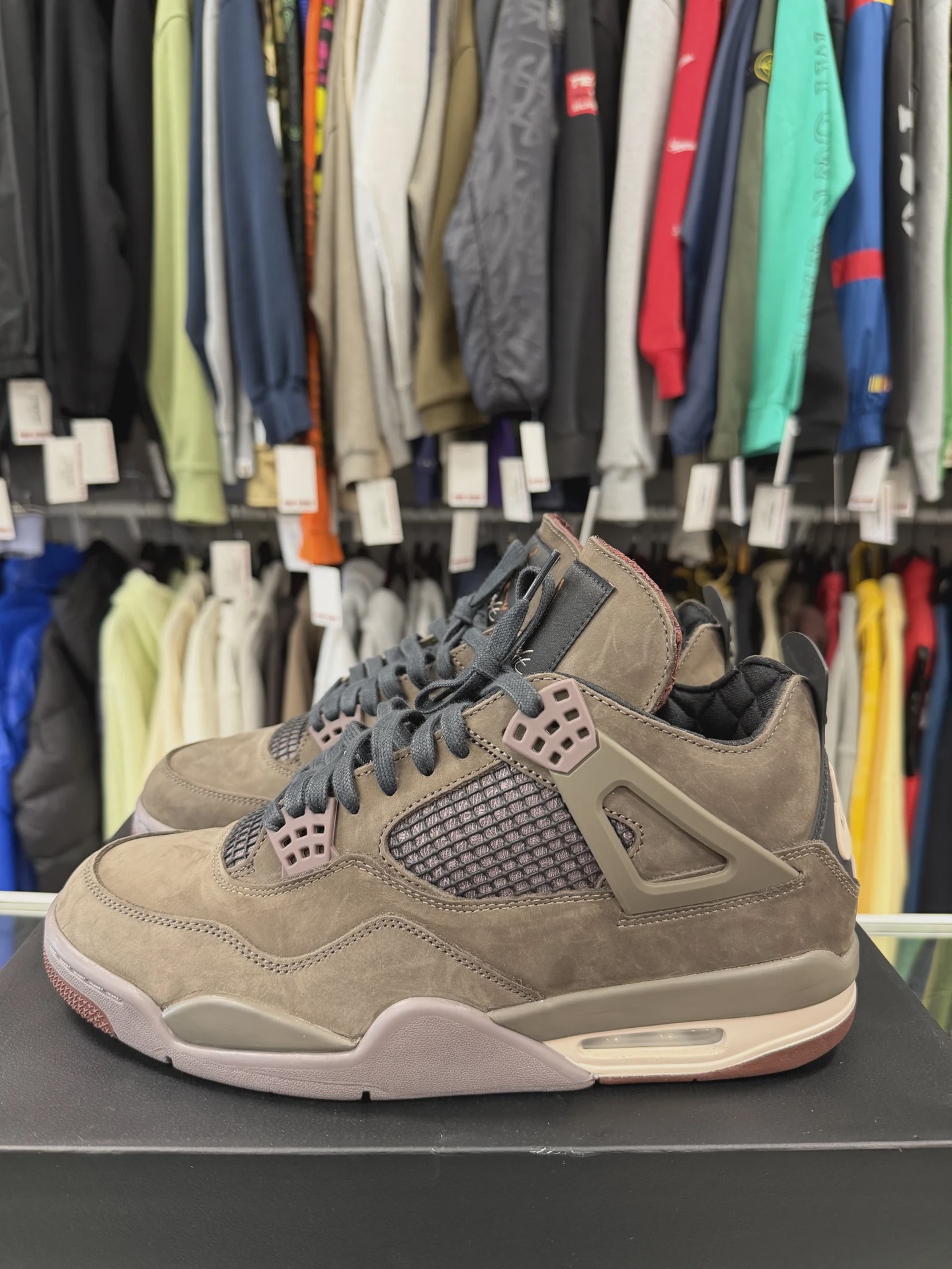 Air Jordan 4 Retro SP A Ma Maniére Dark Mocha • Pre-Owned [1492] - photo 6