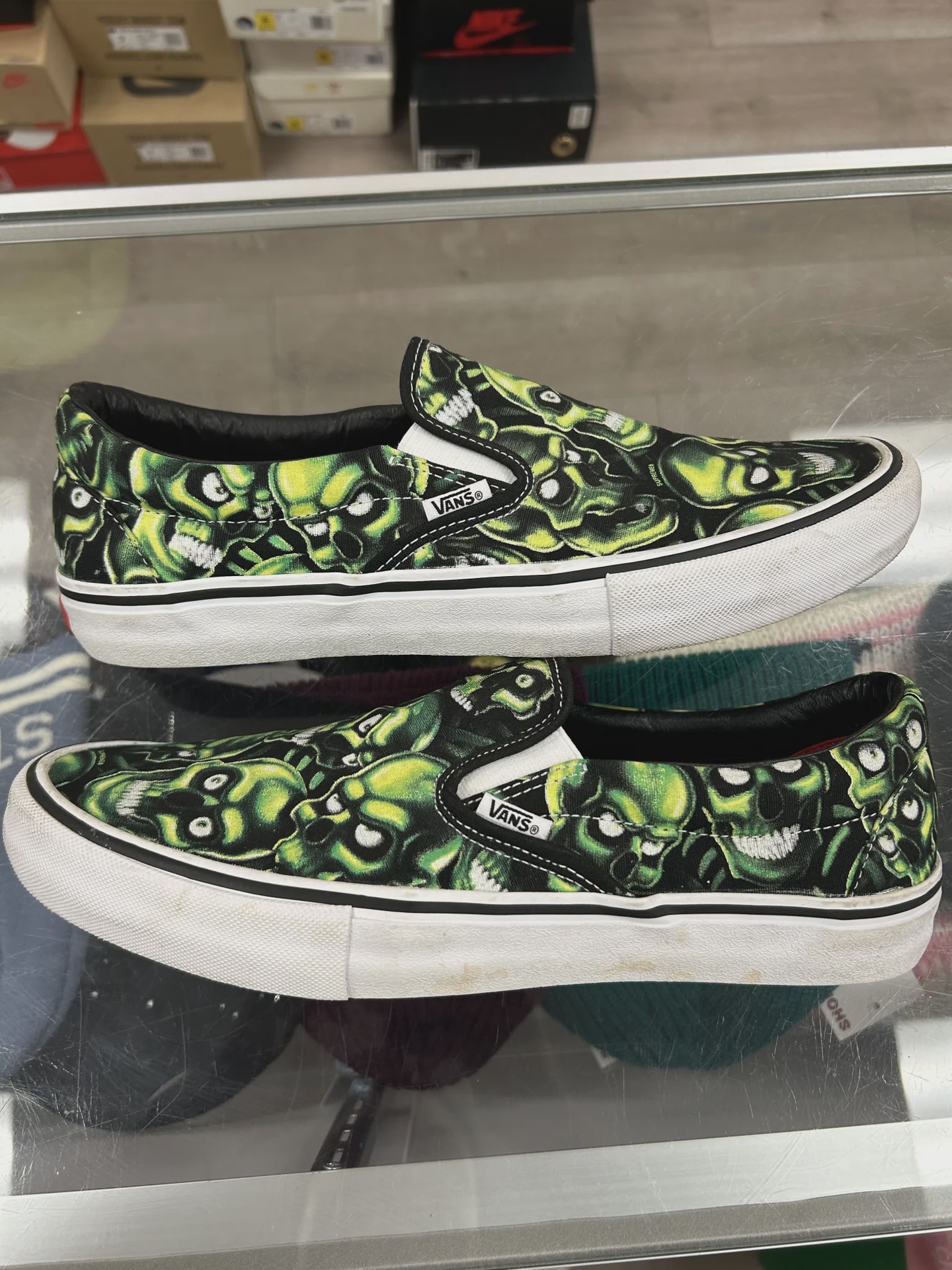 Supreme x Vans Slip-On "Skull Pile" NO BOX • Pre-Owned [9182] - photo 1