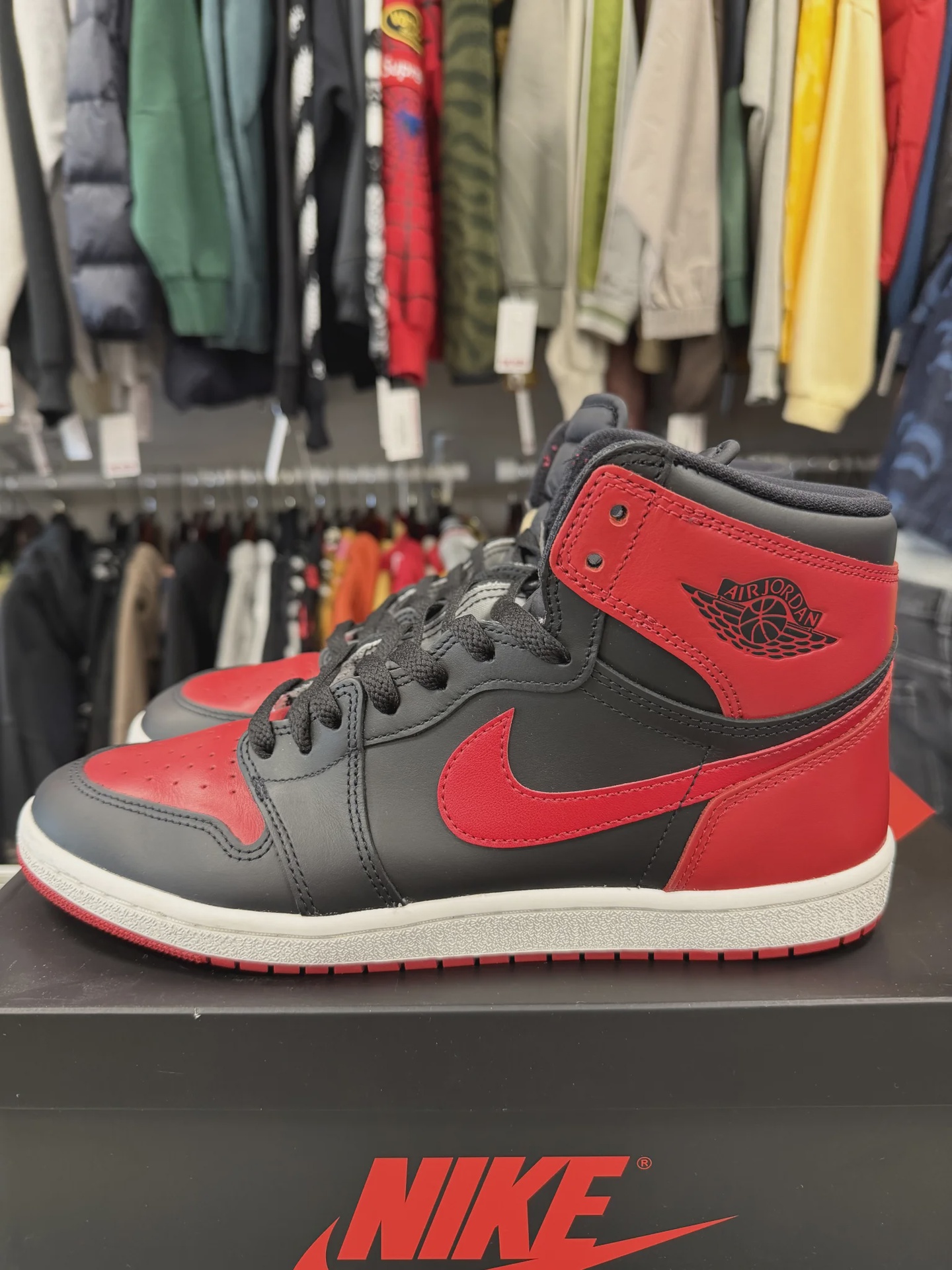 Air Jordan 1 Retro High '85 Original Black Red (2025) • Pre-Owned [1536] - photo 4