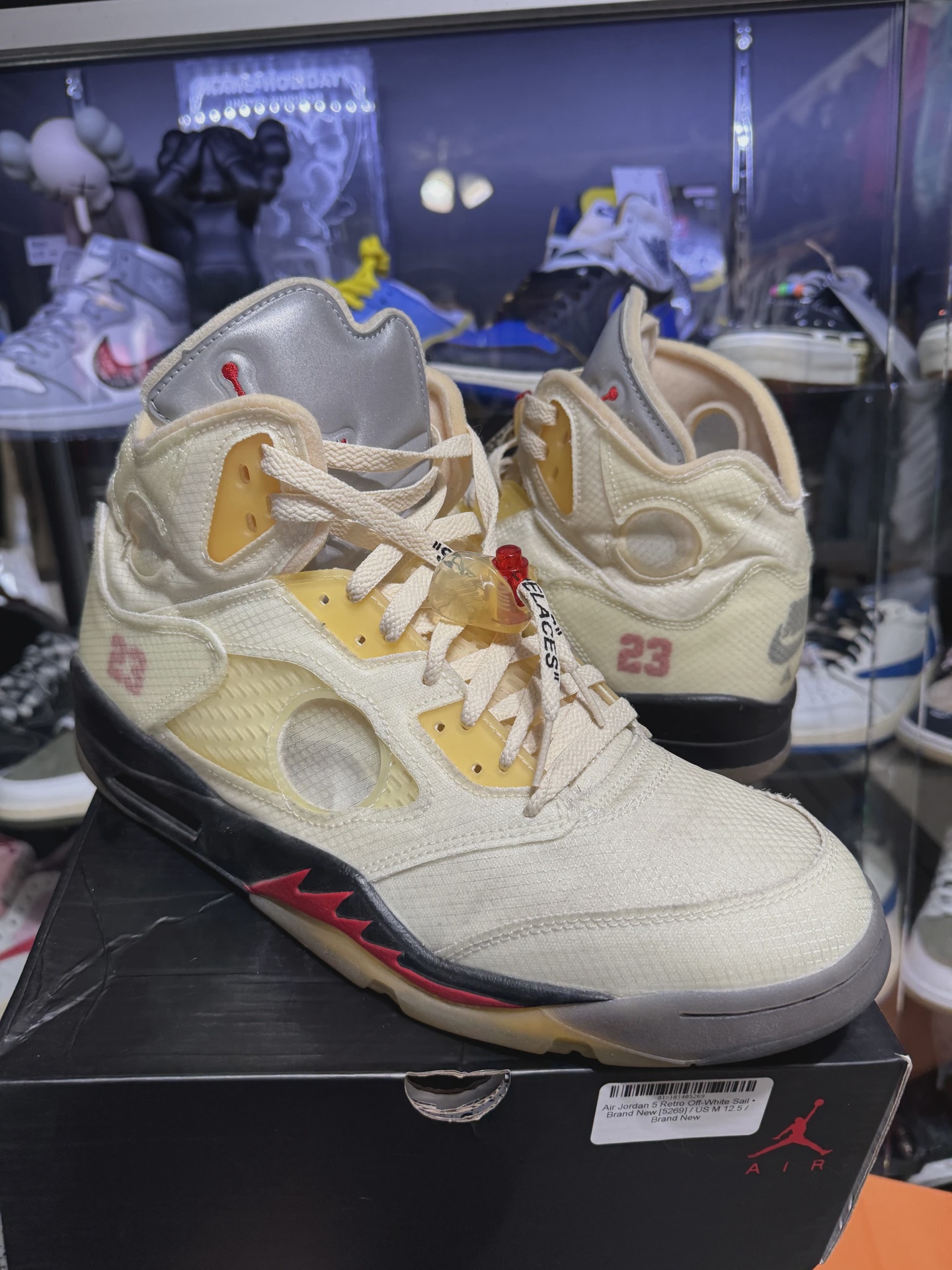 Air Jordan 5 Retro Off-White Sail • Pre-Owned [3190]