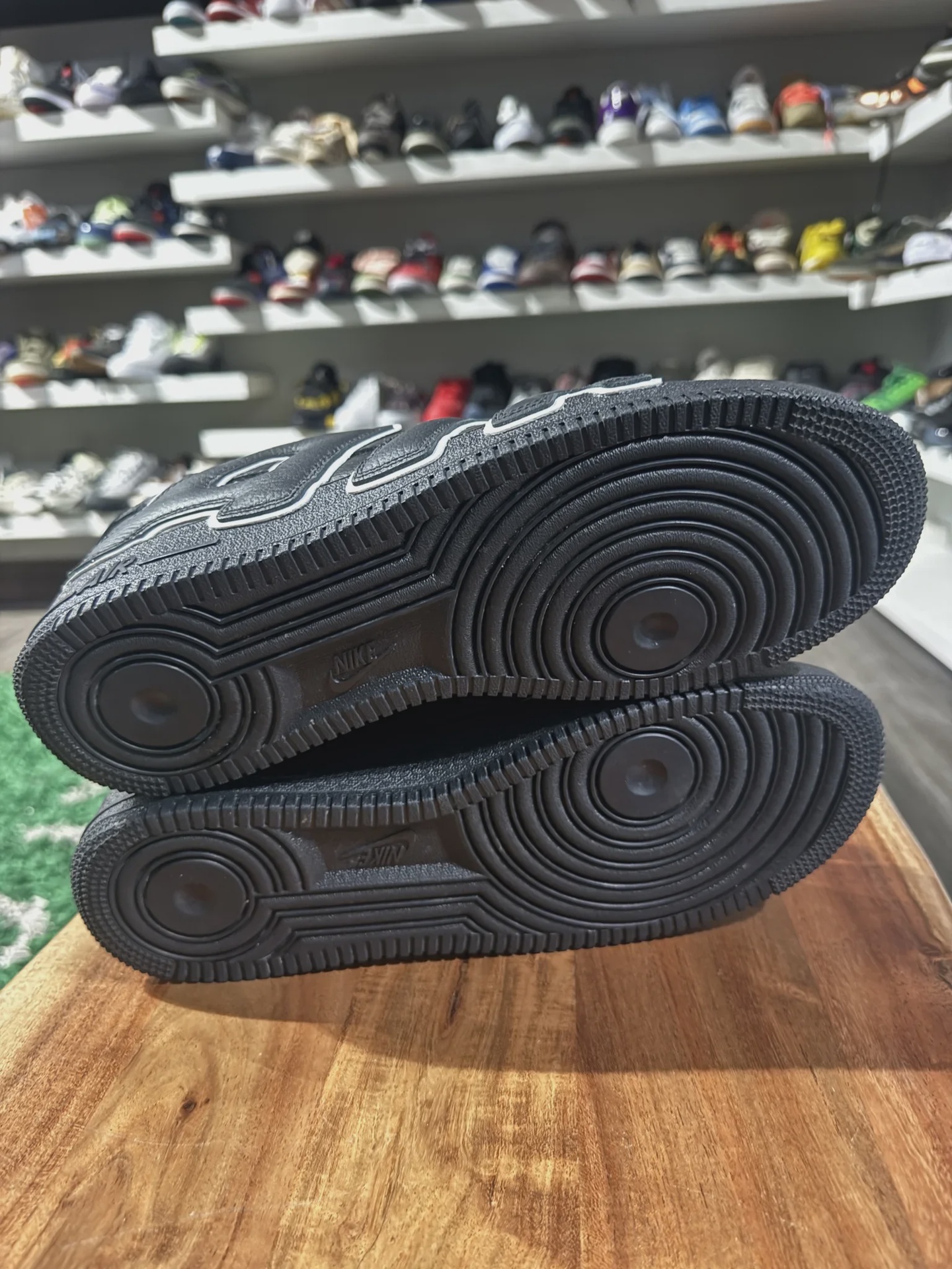 Nike Air Force 1 Low Cactus Plant Flea Market Black (2024) • Pre-Owned [0490] - photo 2