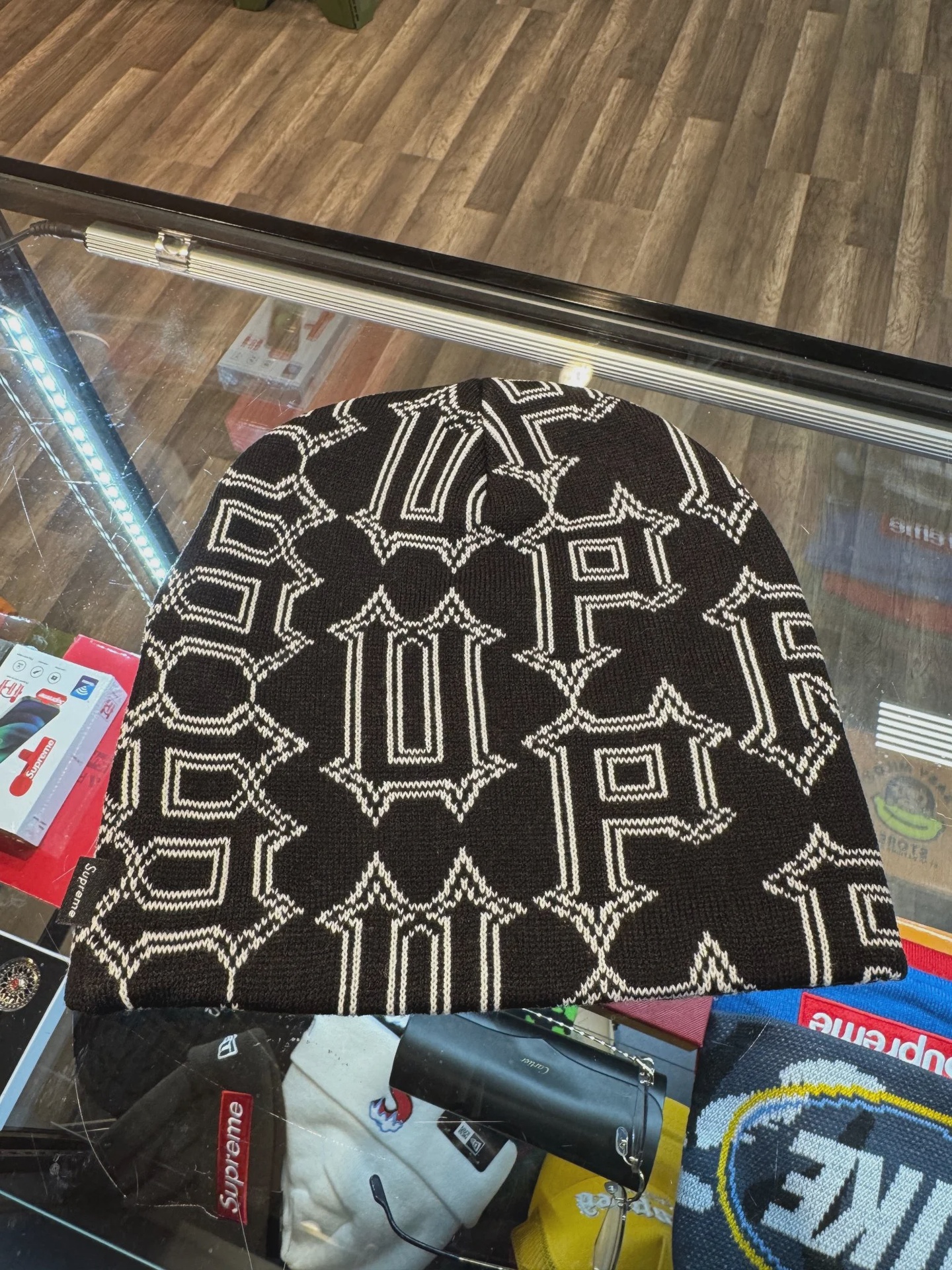 Supreme Spike Beanie Black • Brand New [0090] - photo 1