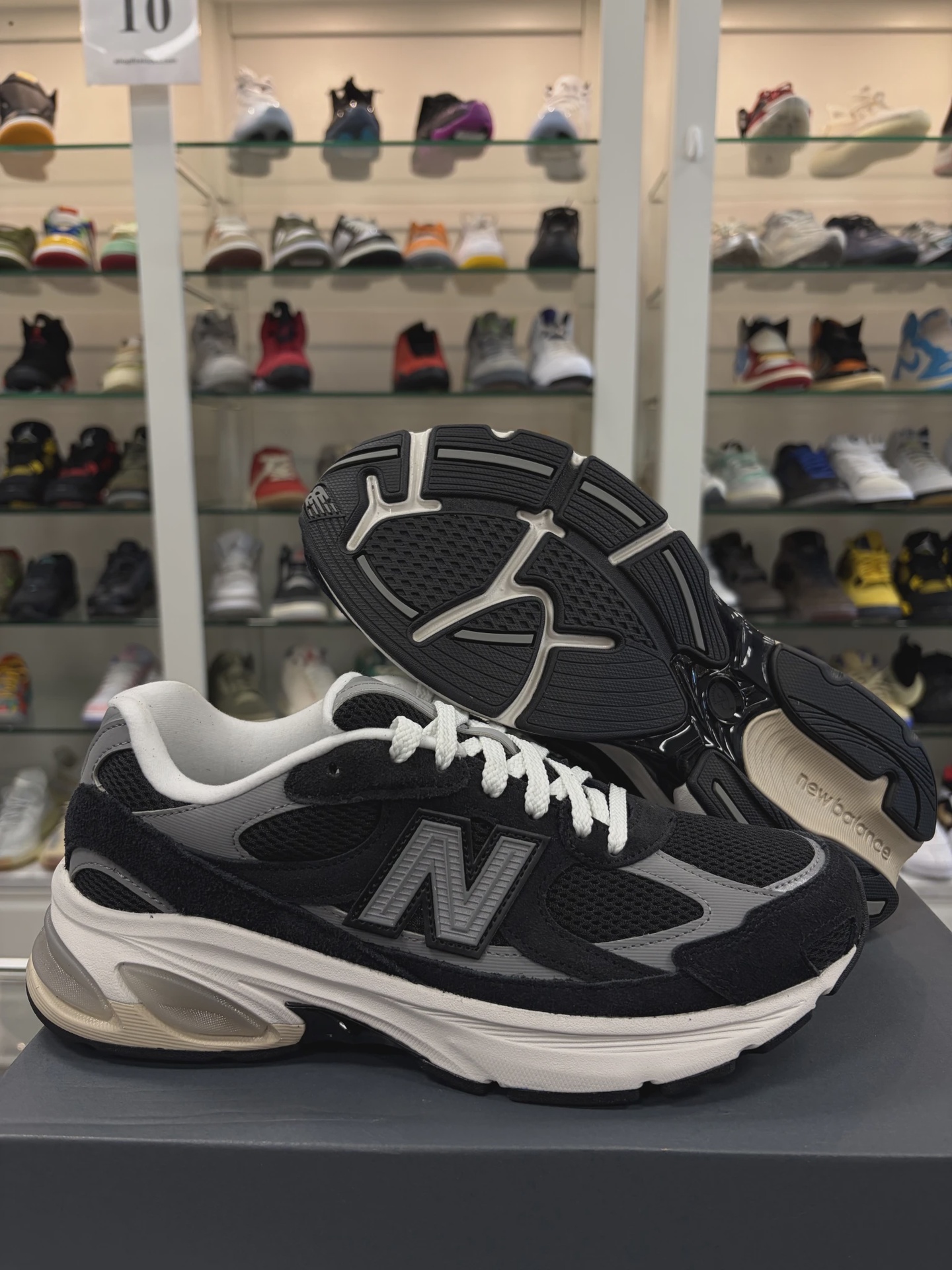 New Balance 2010 Black Shadow Grey • Brand New [6531]
