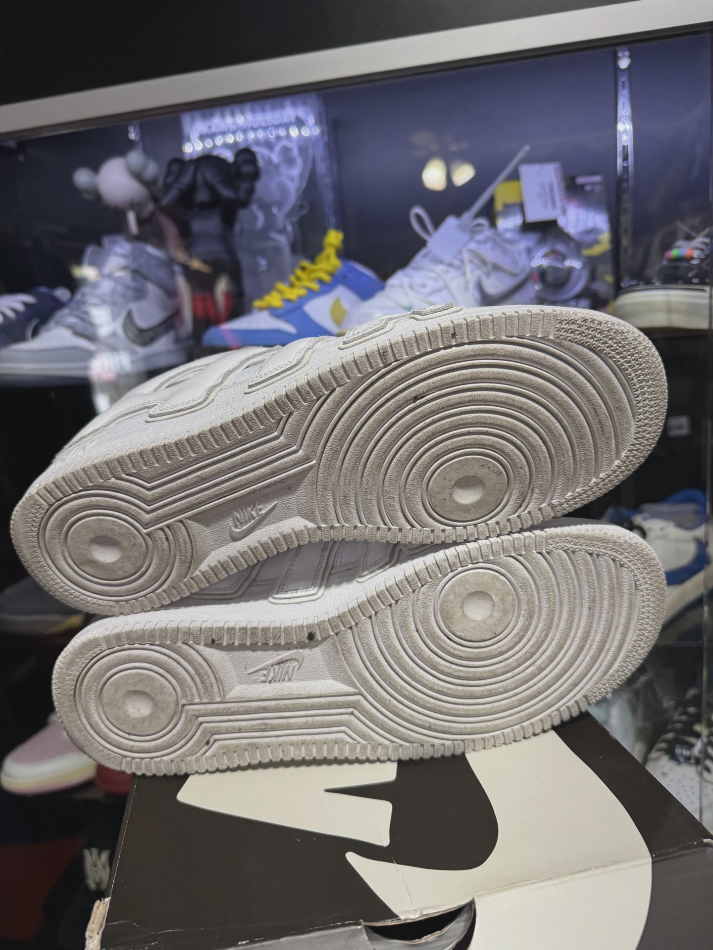 Nike Air Force 1 Low Cactus Plant Flea Market White (2024) • Pre-Owned [7397] 2