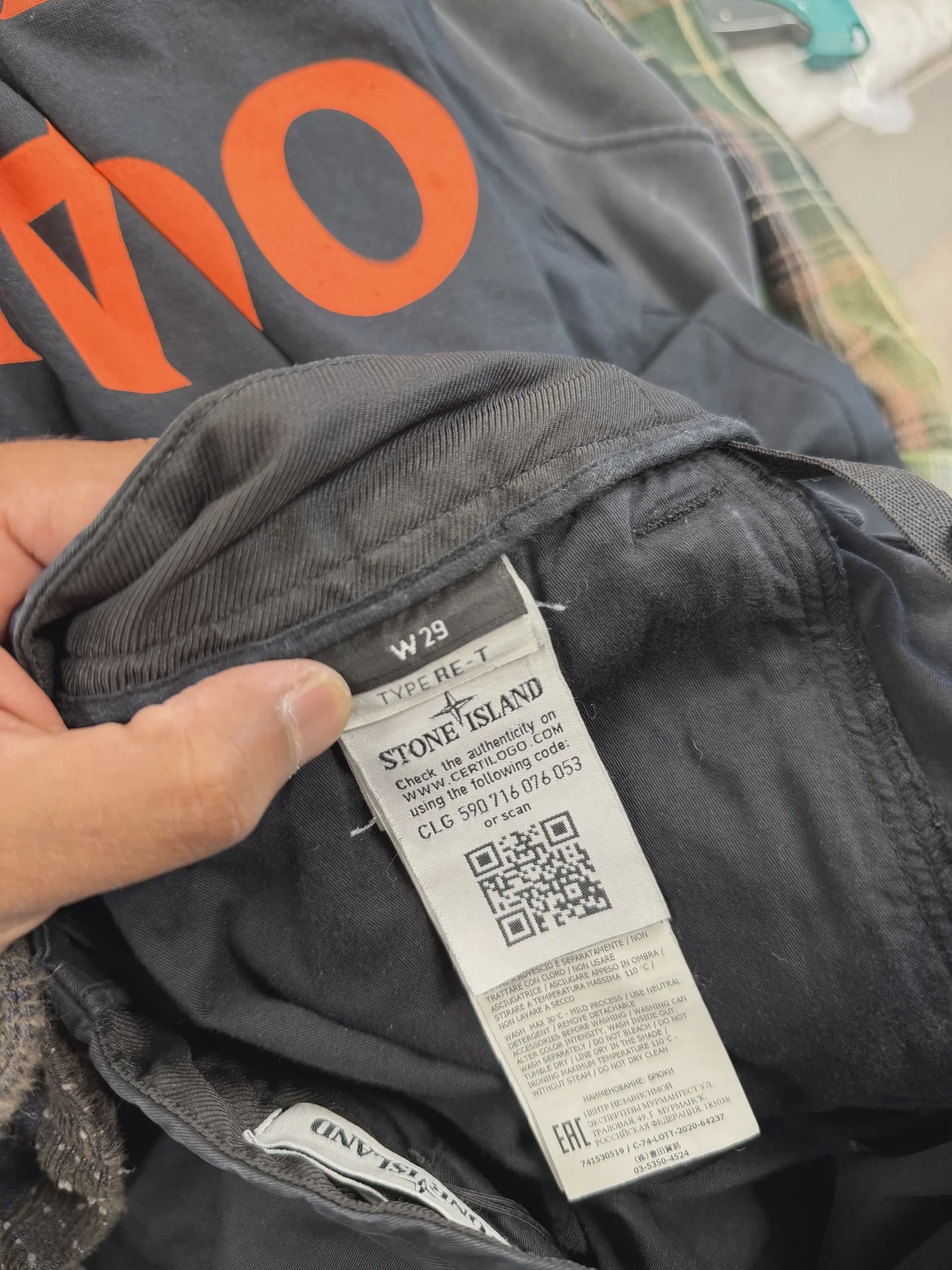 Stone Island Garment-Dyed Slim-Fit Cargo Pants • Pre-Owned [9107] - photo 4