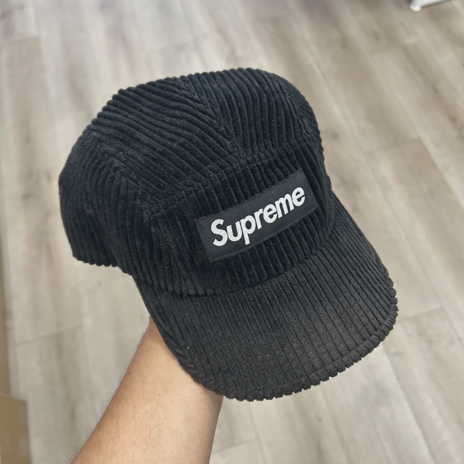 Supreme black corduroy hat • Pre-Owned [1089] - photo 1