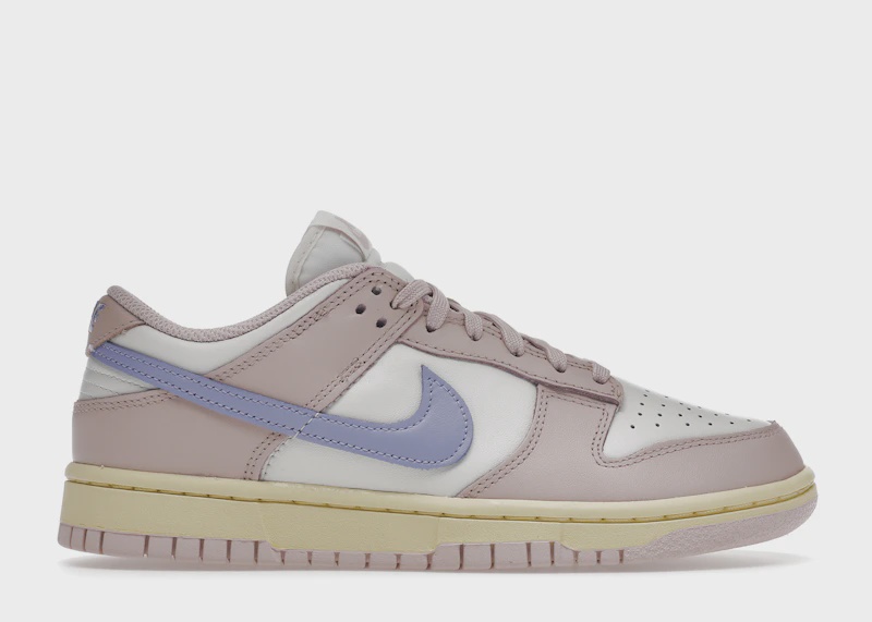 Nike Dunk Low Pink Oxford (W) • New