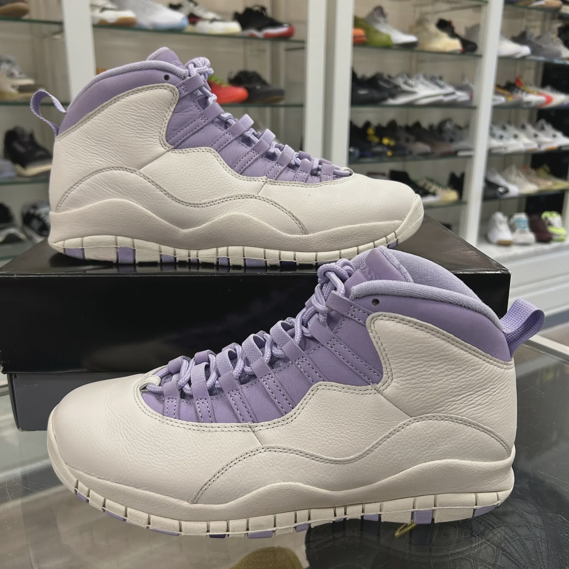 Jordan 10 Retro  Hydrangeas (W) • Pre-Owned [4479] - photo 2