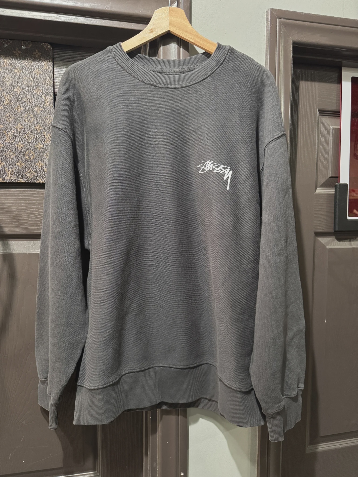 Stussy Crewneck • Pre-Owned [2287] - photo 2