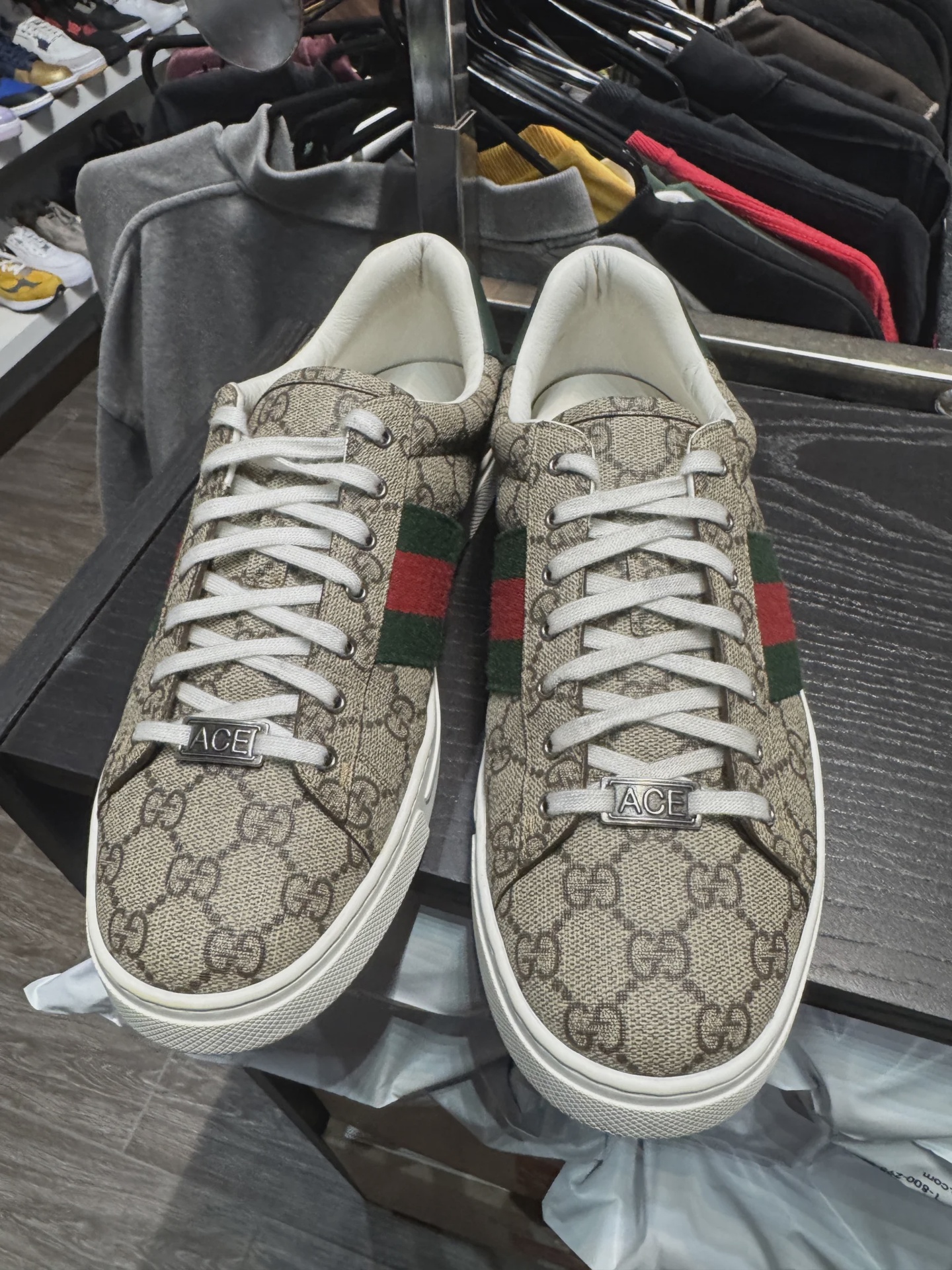 Gucci Ace Sneaker 8.5 GG (No Box) • Pre-Owned [1201] - photo 2