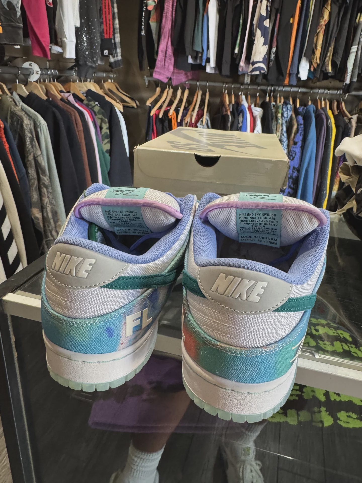 Nike SB Dunk Low Futura Laboratories Bleached Aqua • Pre-Owned [7480] - photo 4
