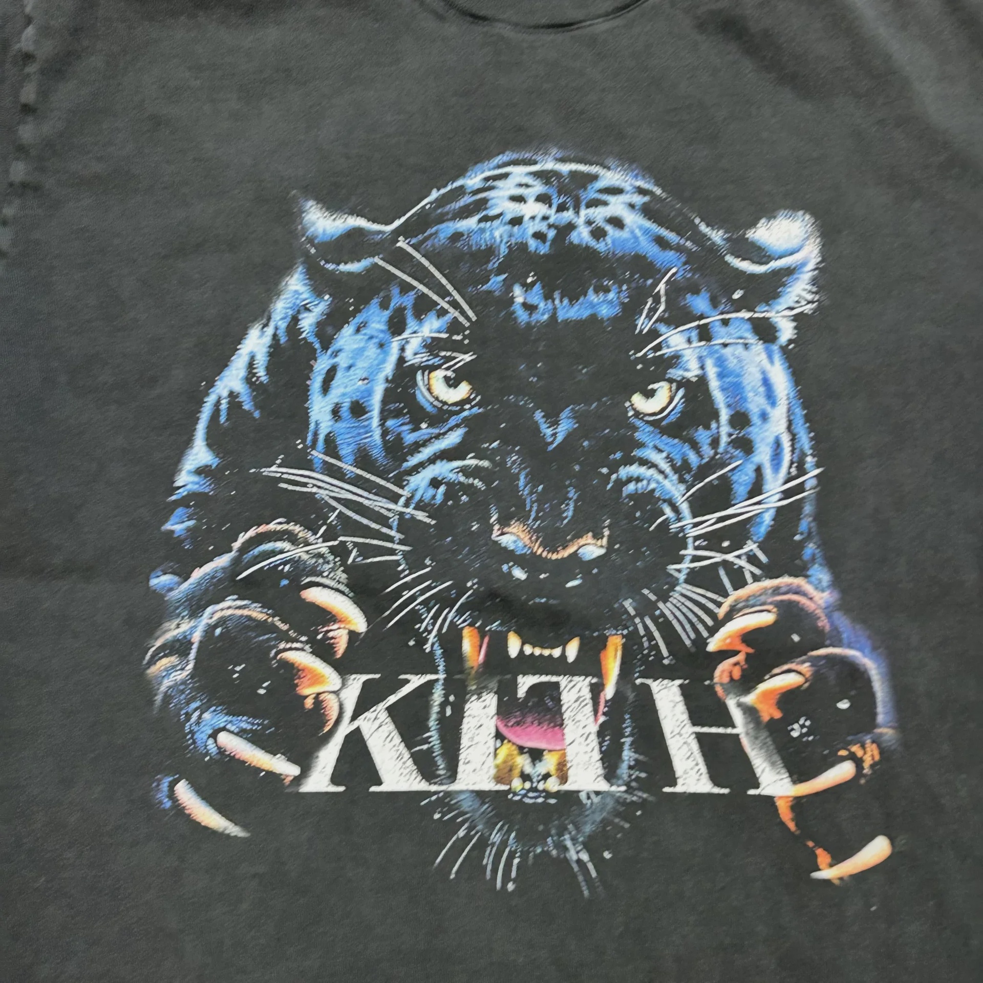 Kith Jaguar Vintage Tee Black • Pre-Owned [5253] - photo 2