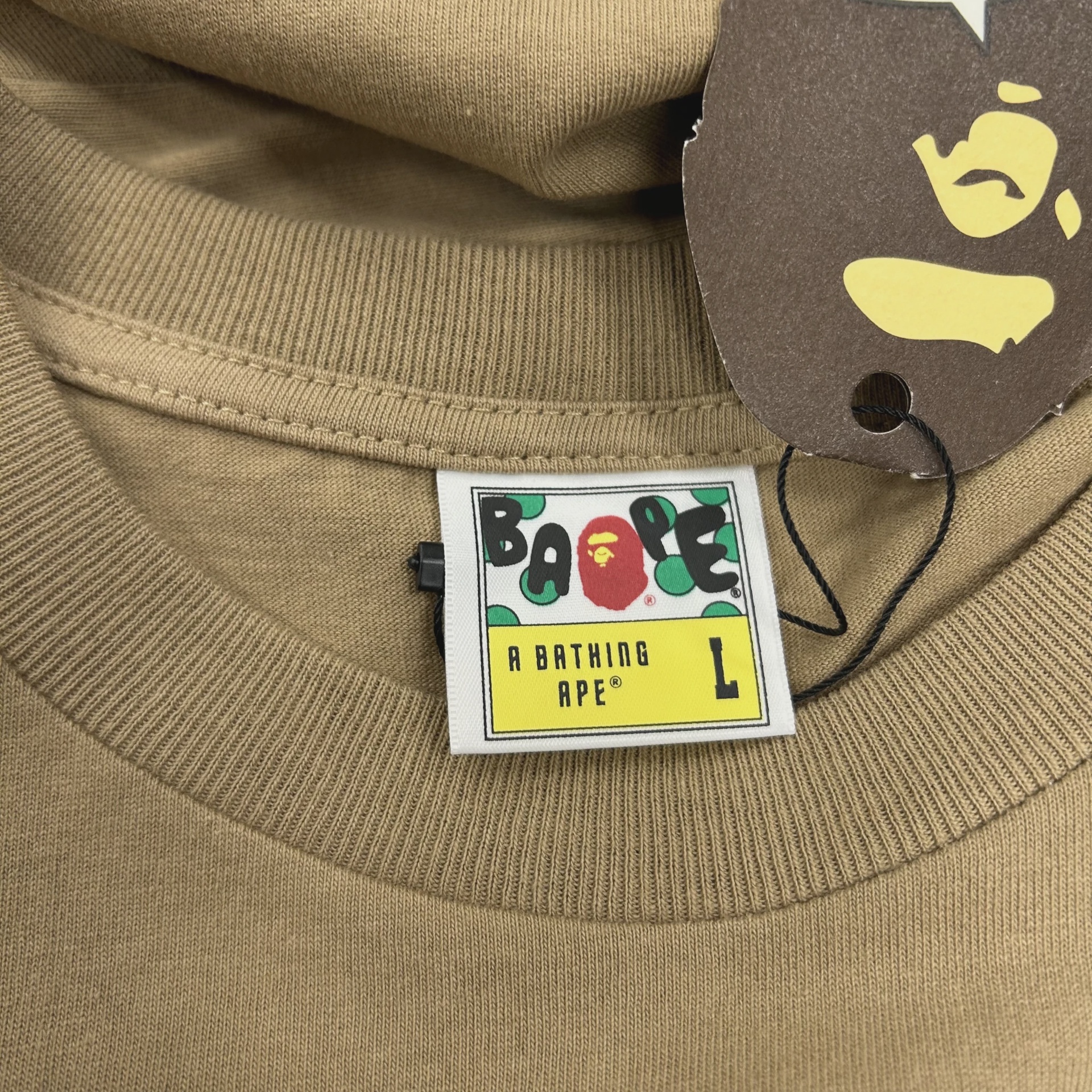 Bape shark face tee brown • Brand New [8906] 2
