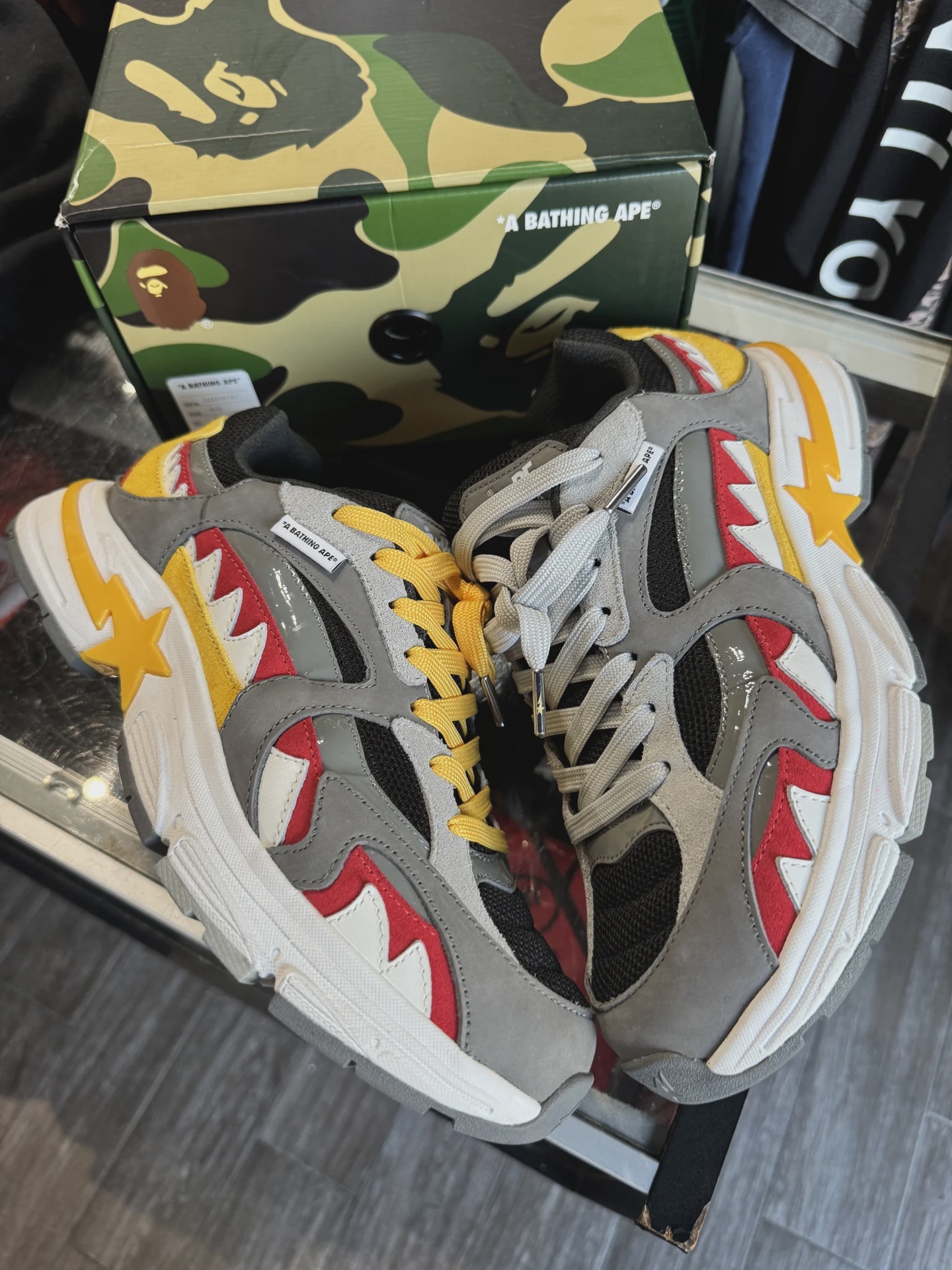 BAPE A Bathing Ape Shark Sta - Size US M 10