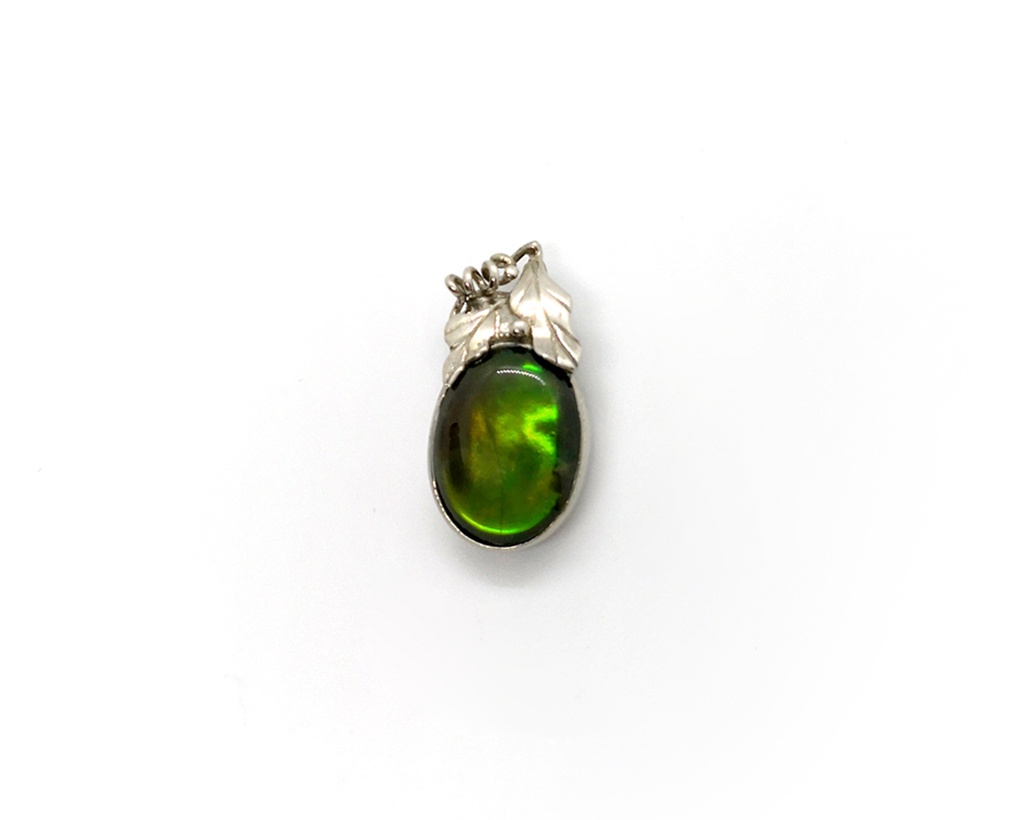 Ammolite Pendant (688)